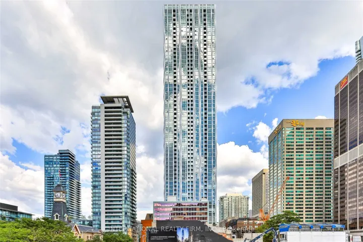 1 Yorkville Avenue 4212, Toronto C02, ON M4W 1L1