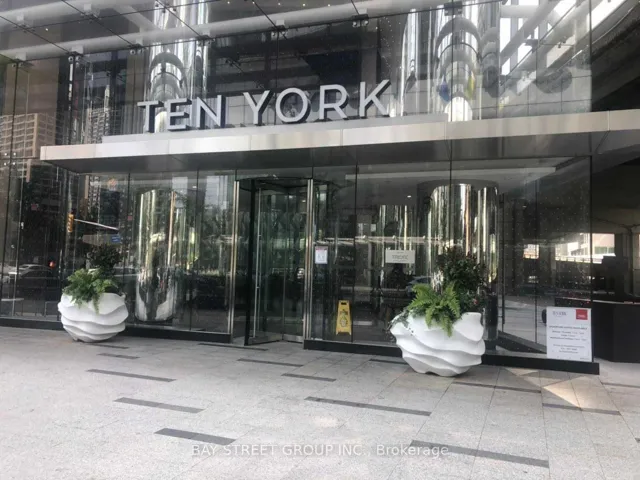 10 York Street 3105, Toronto C01, ON M5J 2Z2