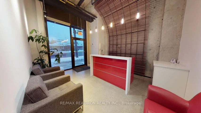 758 Sheppard Avenue W, Toronto C06, ON M3H 2S8