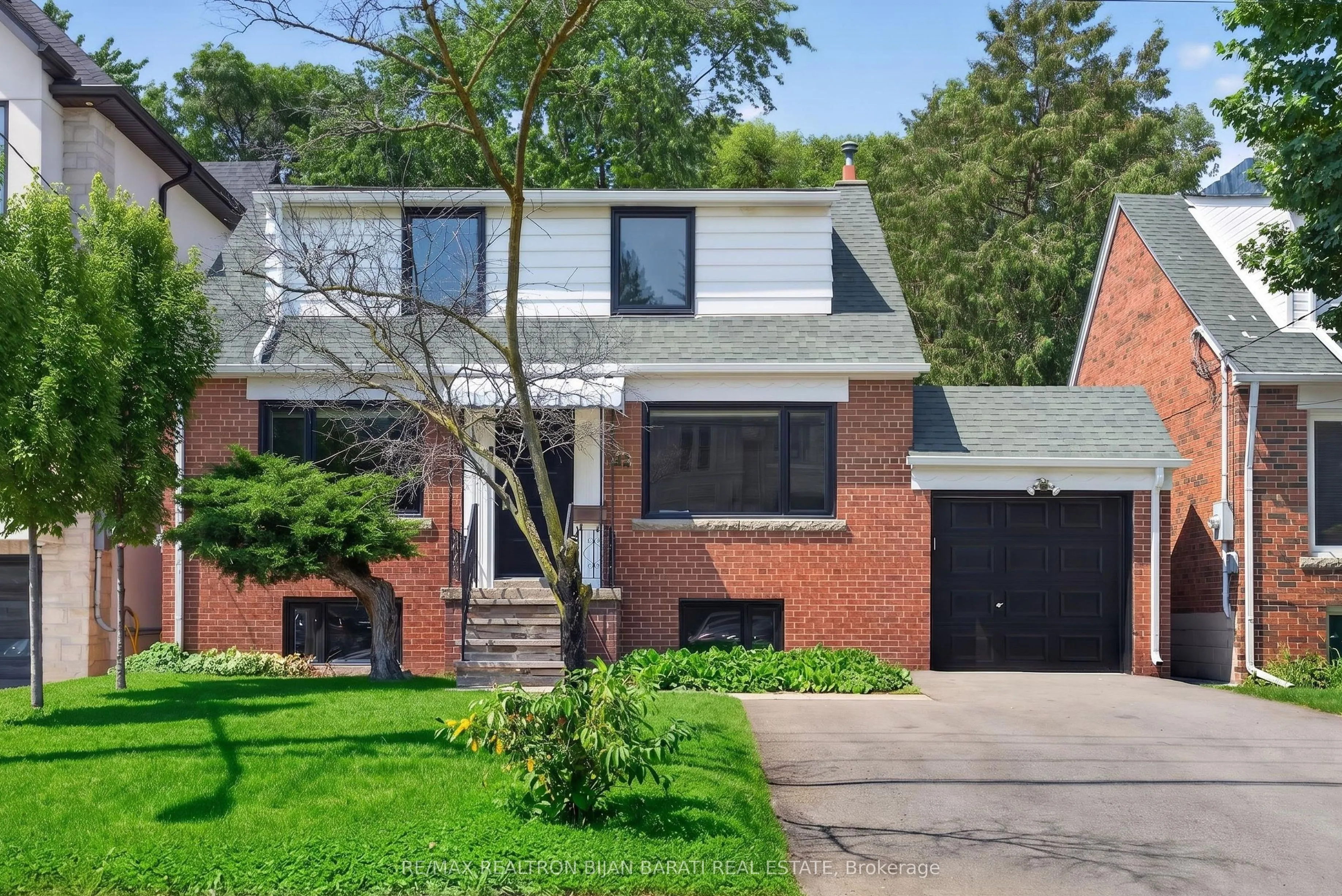 Detached Home For Sale | C13558512