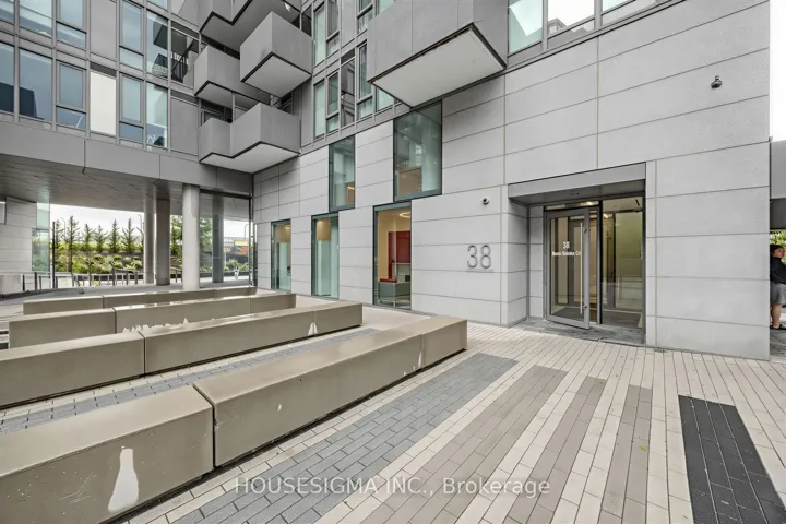 38 Monte Kwinter Court 7, Toronto C06, ON M3H 0E2
