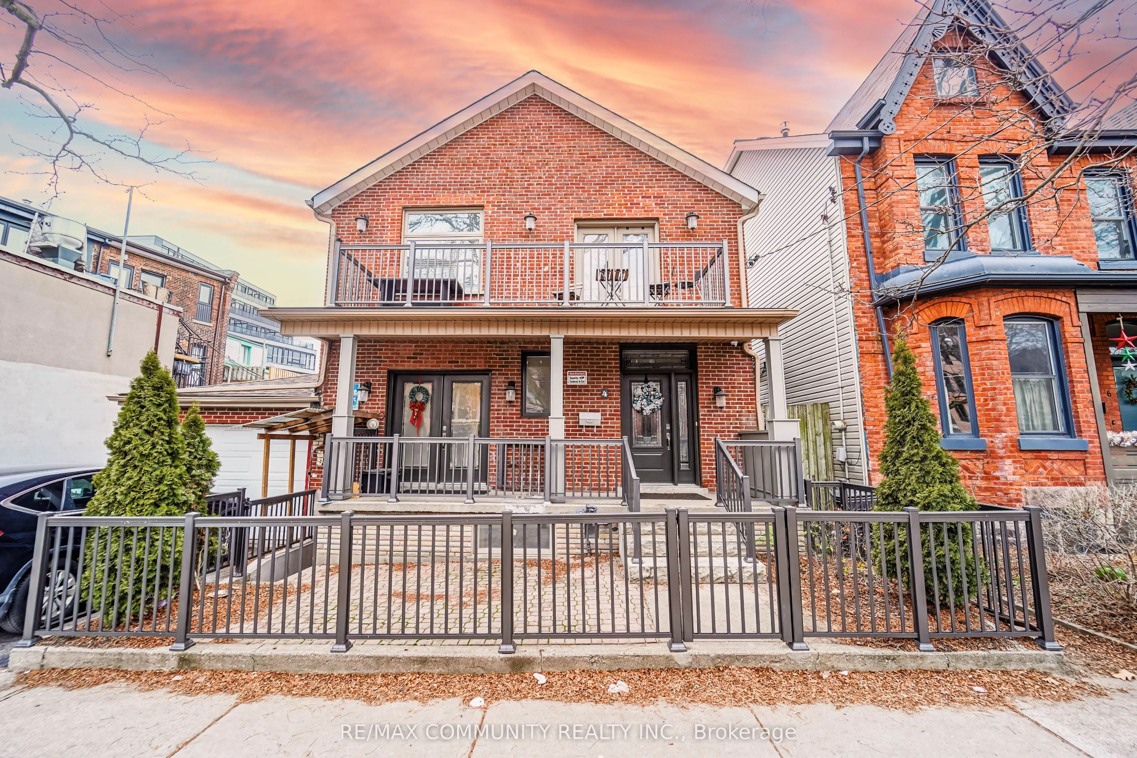 Duplex For Lease | C13567368
