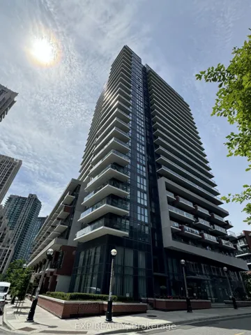 38 Iannuzzi Street, Toronto C01, ON M5V 0S2