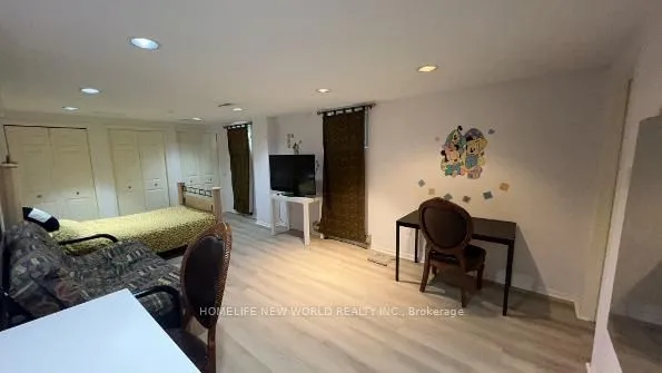 Detached Home For Lease | C13581454