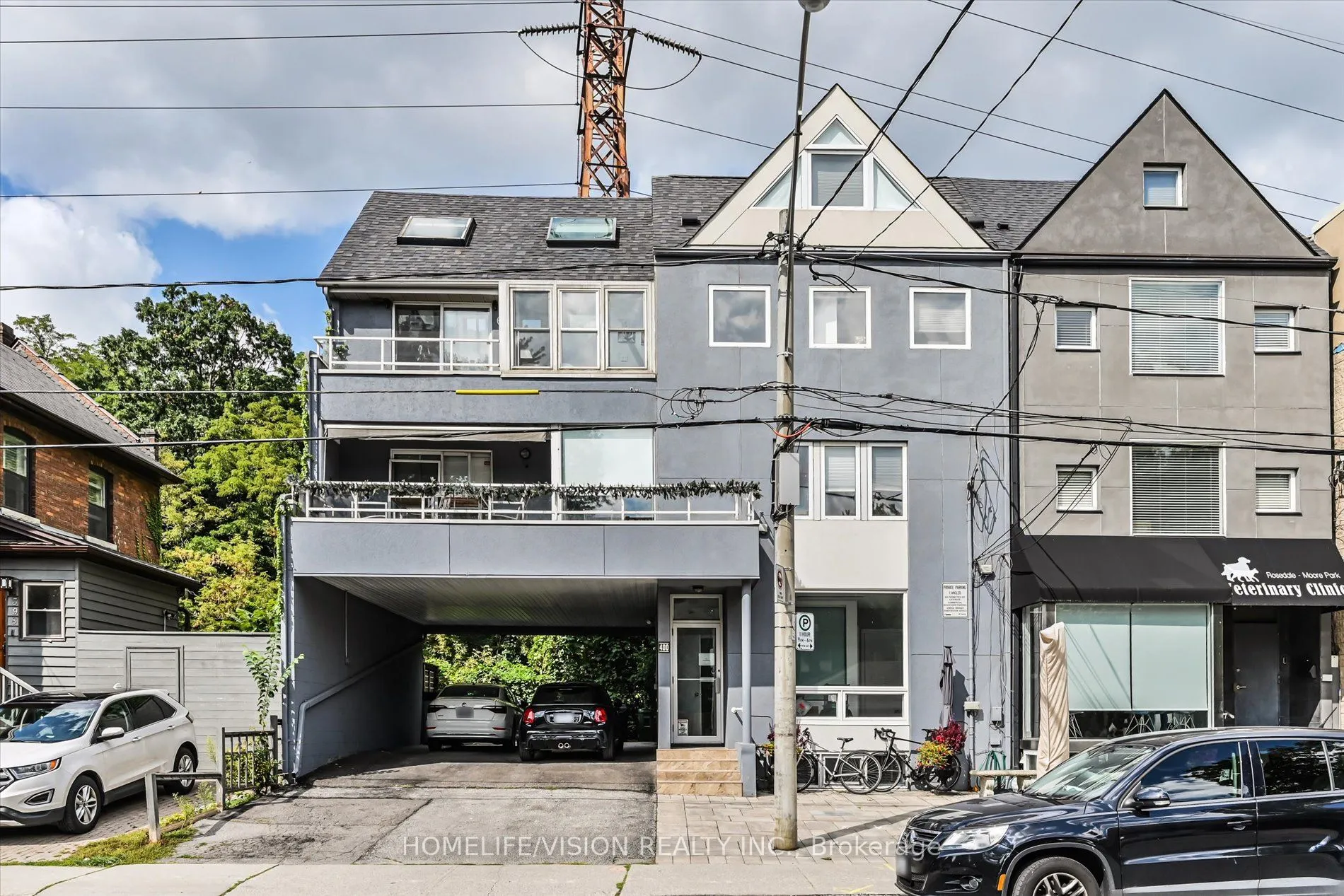 Multiplex For Lease | C13587560