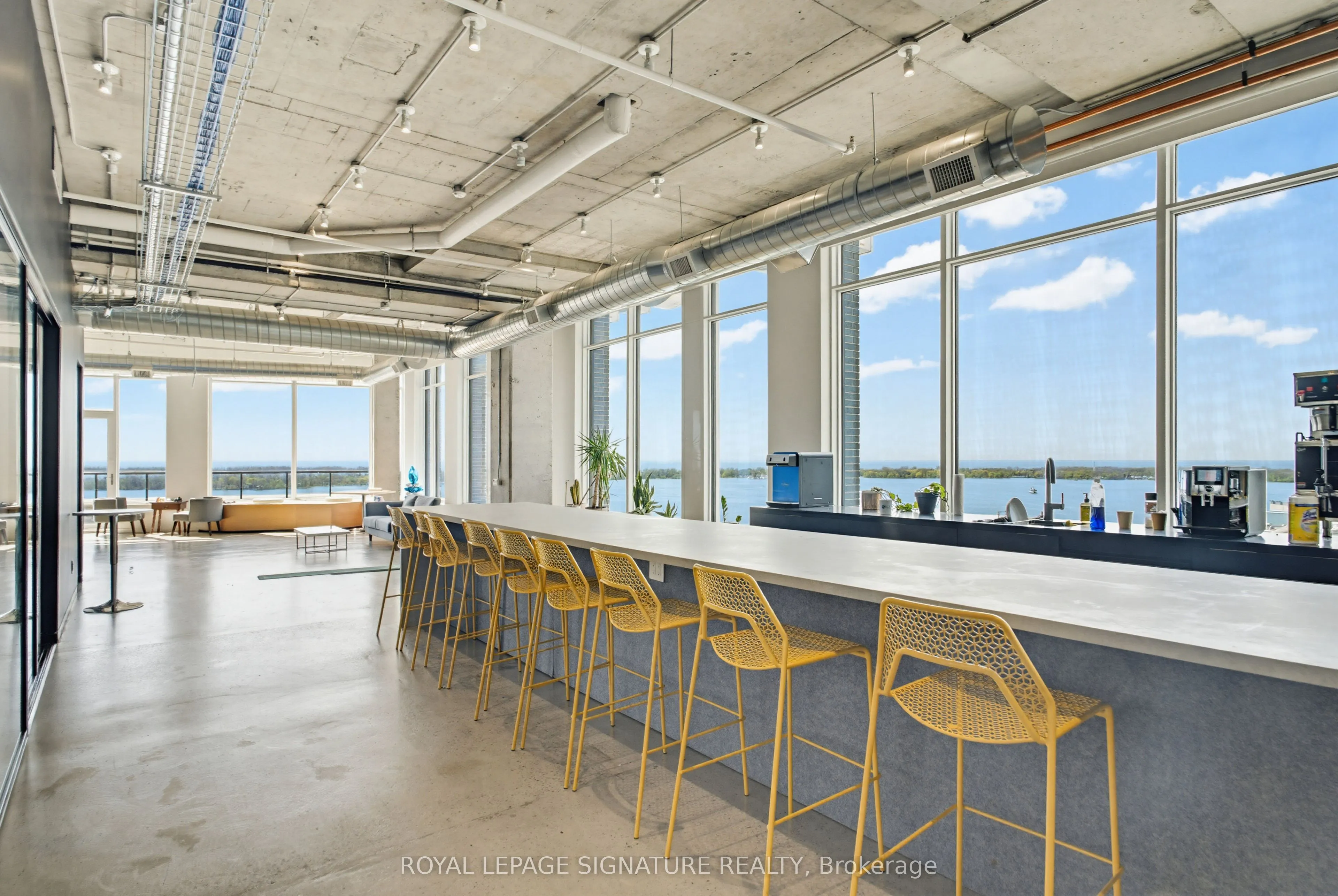 Office For Lease | C13593040