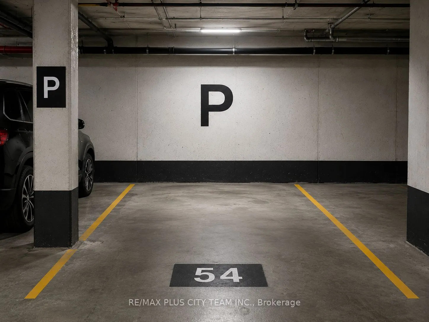 Parking Space For Lease | C13594542