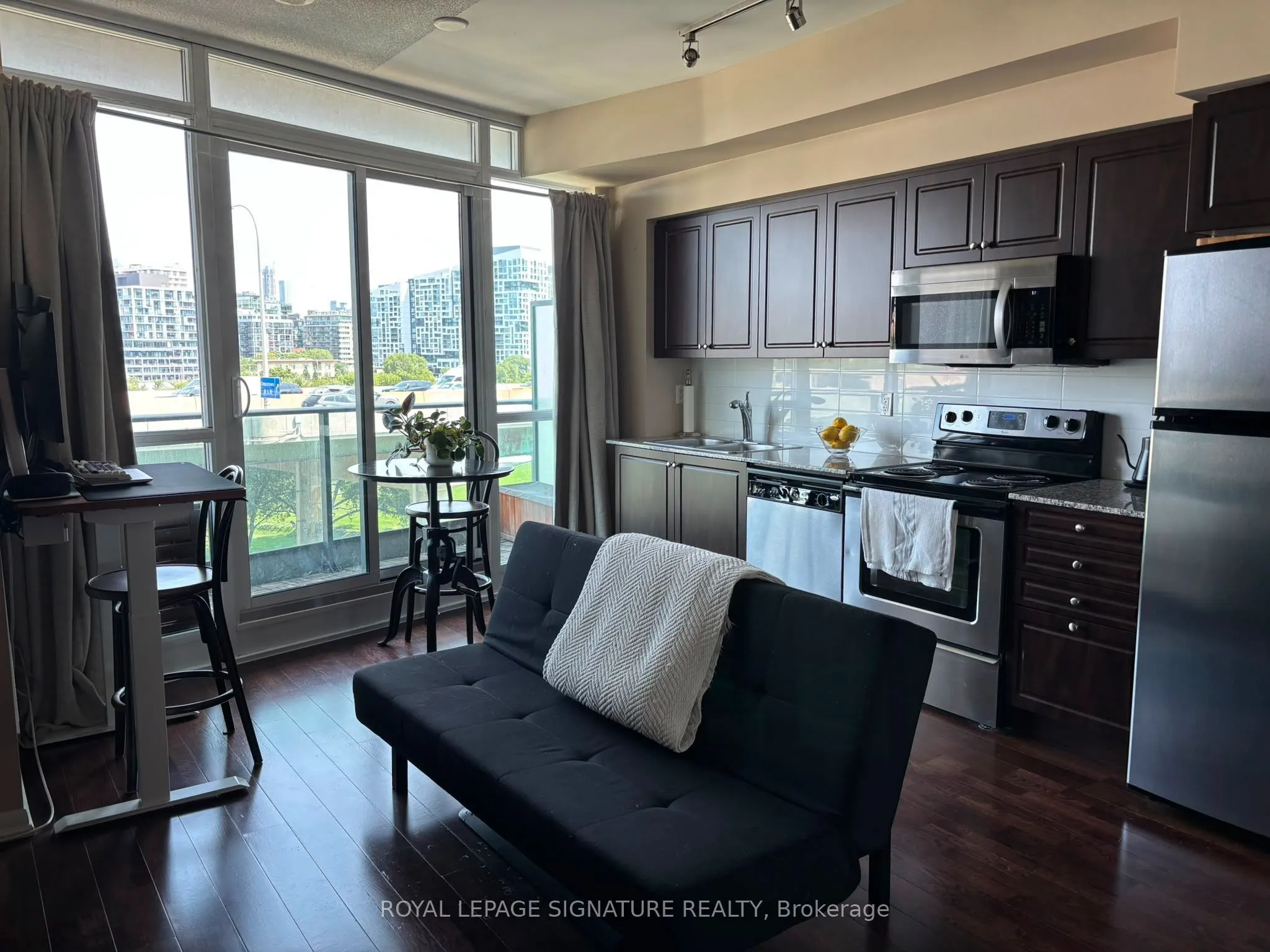 Property For Sale | C13596266