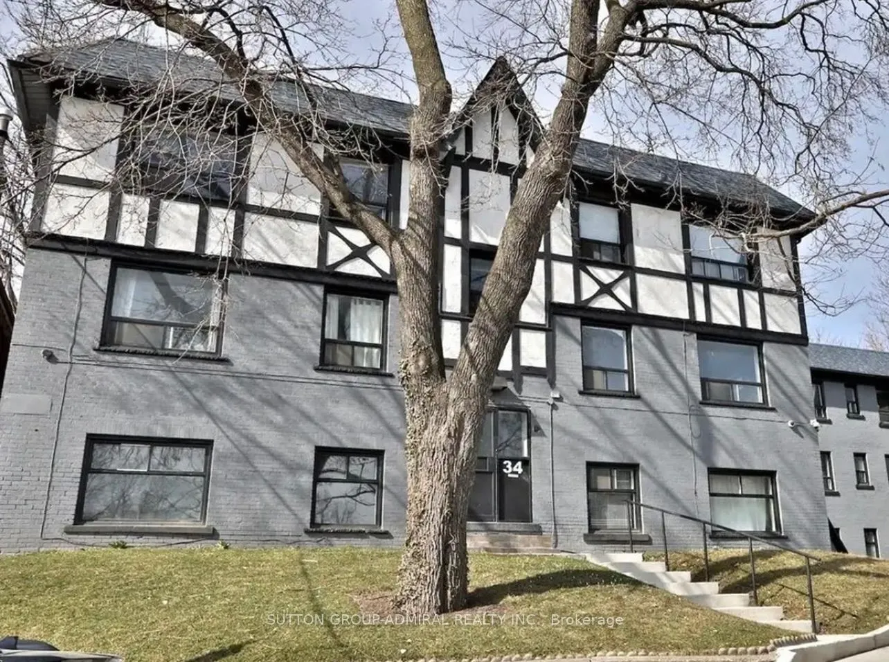 Multiplex For Lease | C13599482