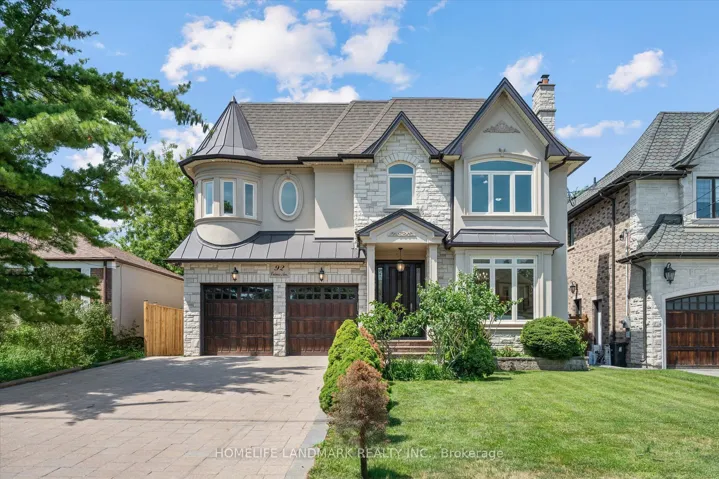 92 Caines Avenue, Toronto C07, ON M2R 2L3