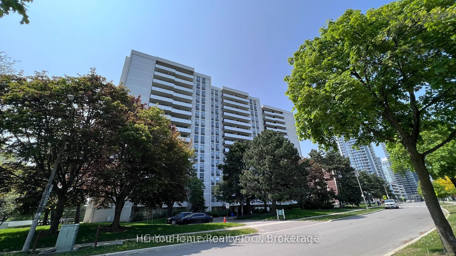 Property For Lease | C13602042