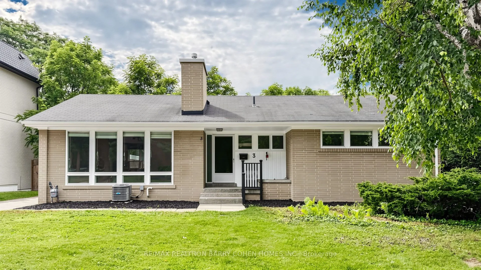 Detached Home For Lease | C13604650