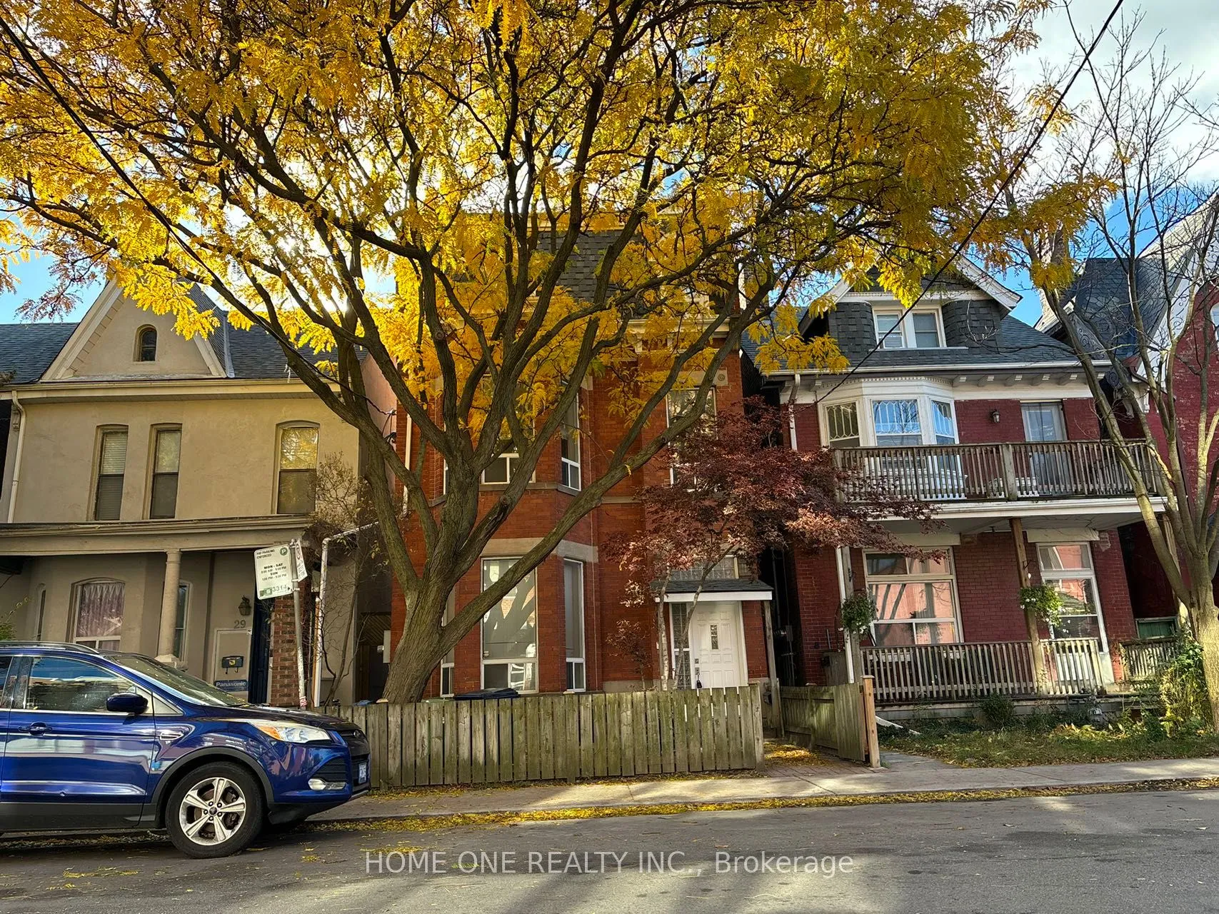 Room For Lease | C13604988