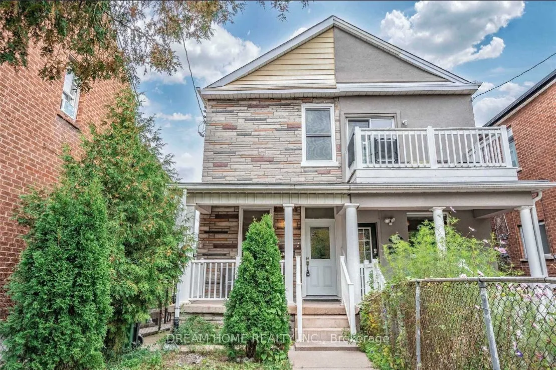 Semi-Detached Home For Lease | C13606214
