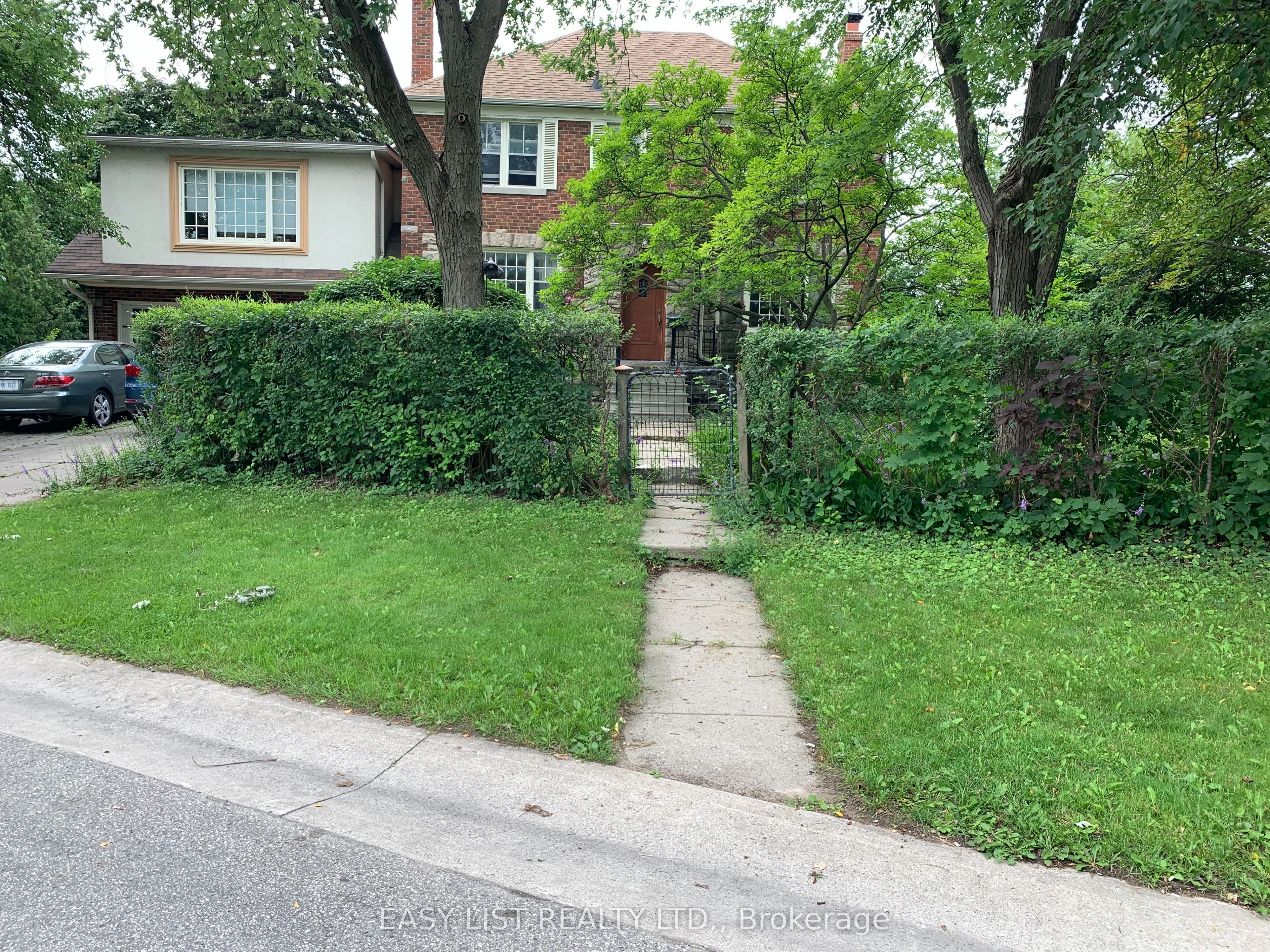 Duplex For Lease | C13606346