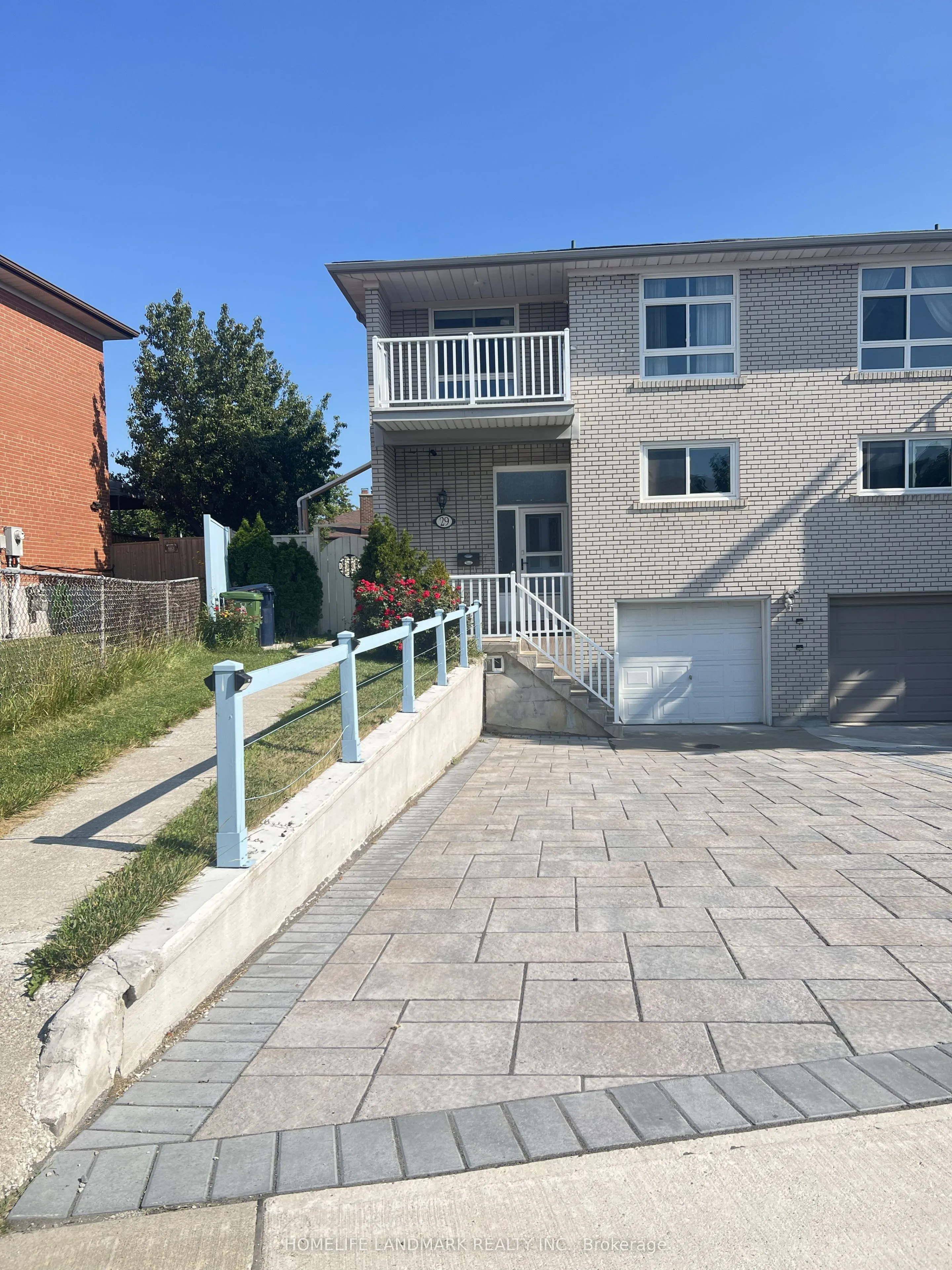 Semi-Detached Home For Sale | C13607058