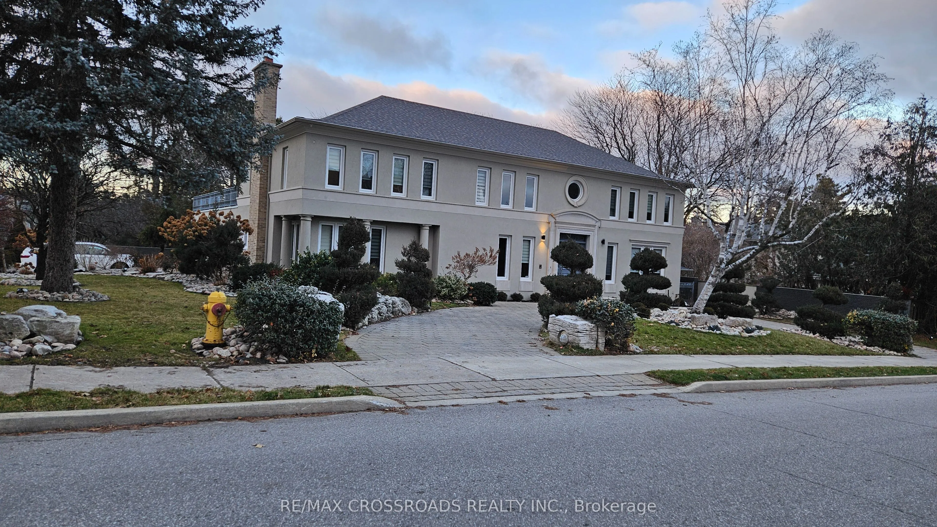 Detached Home For Lease | C13607214