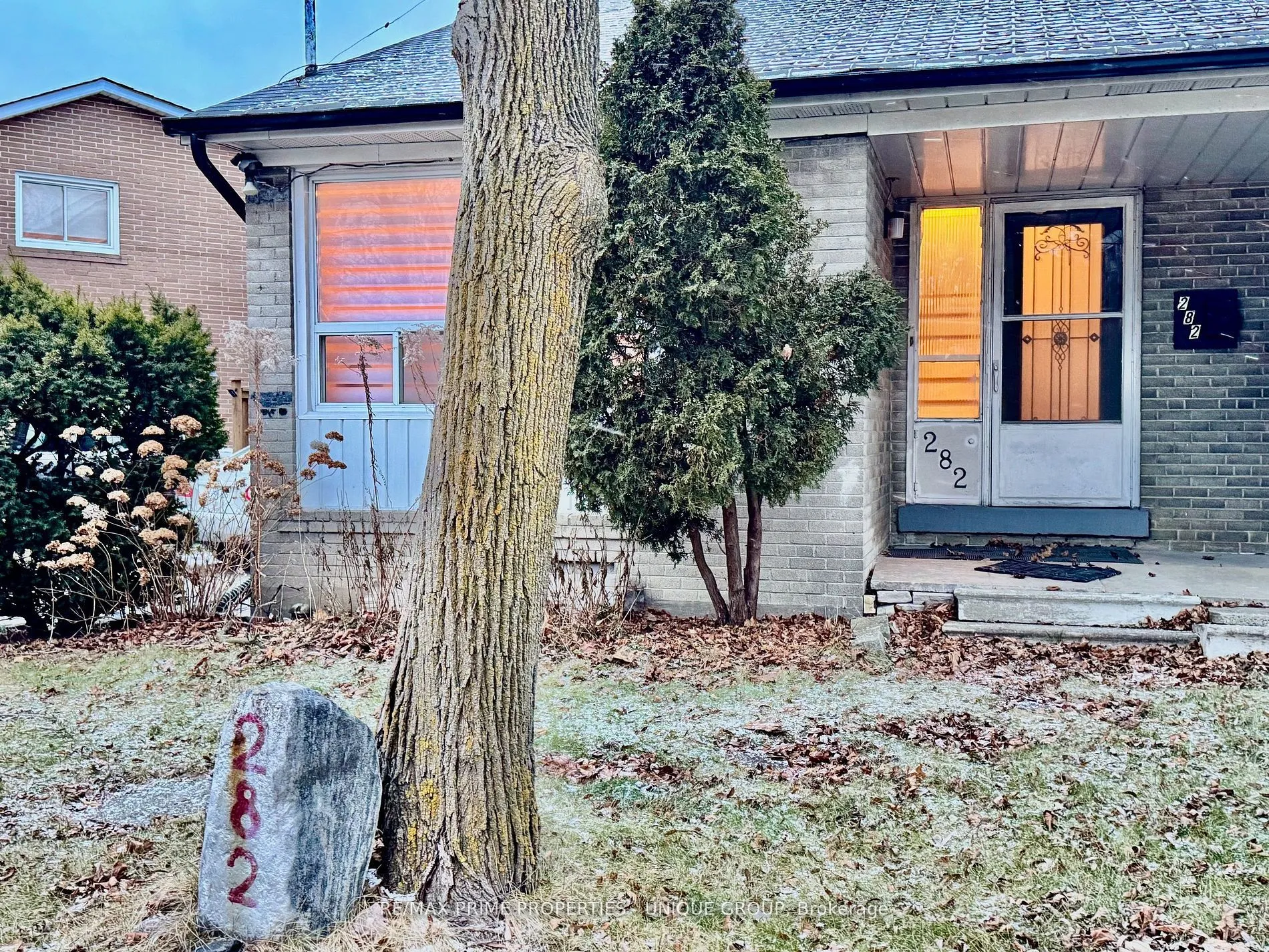 Semi-Detached Home For Lease | C13607330
