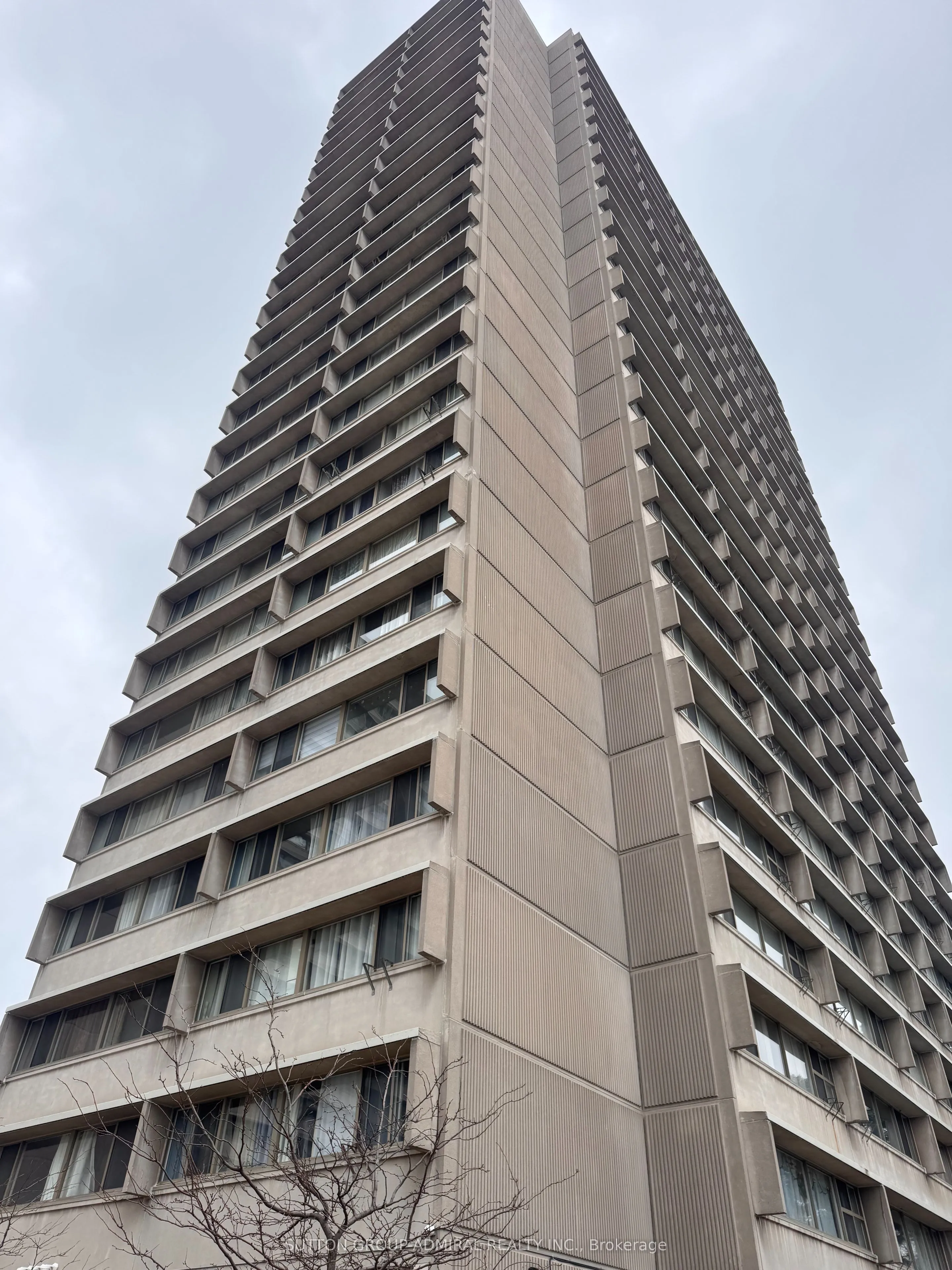 Property For Lease | C13608774