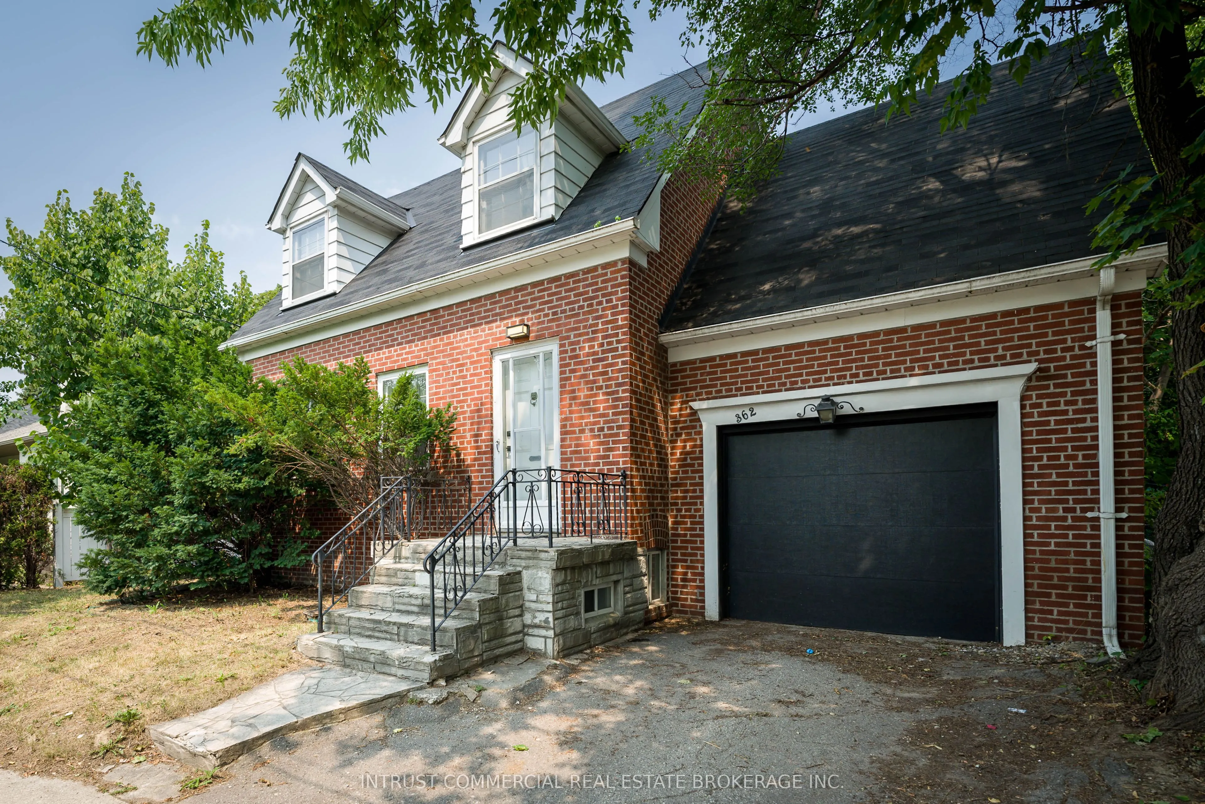 Detached Home For Sale | C13617522
