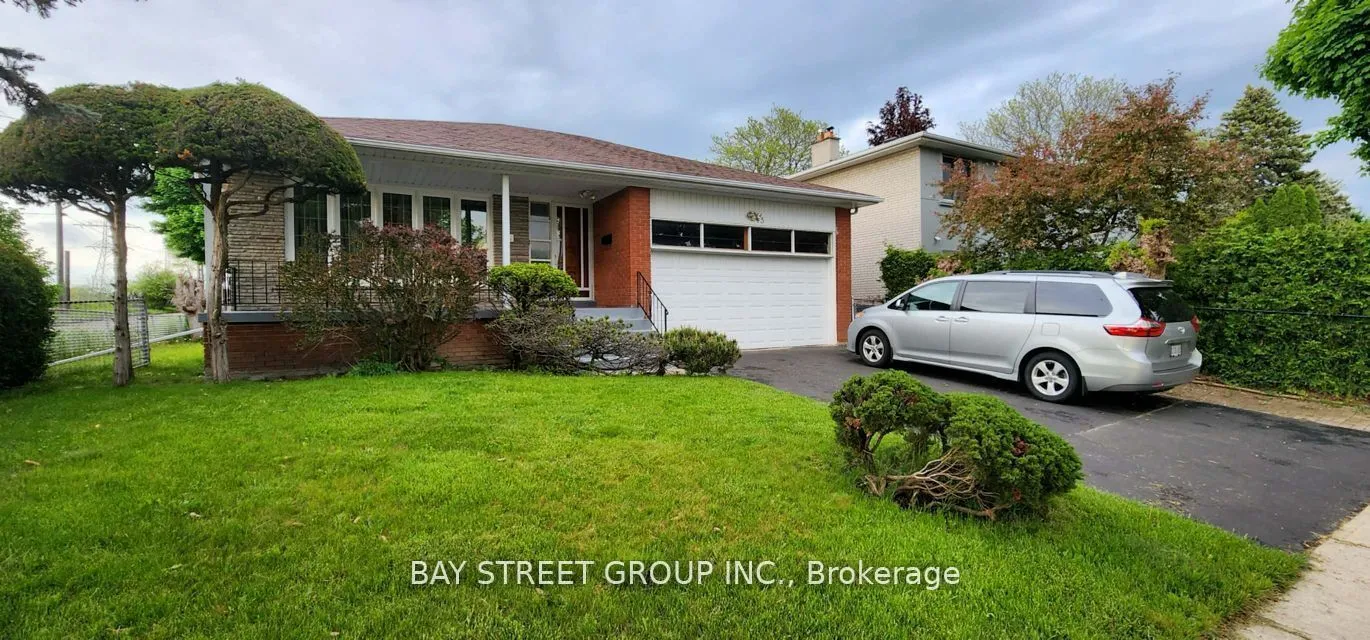 Detached Home For Lease | C13629878