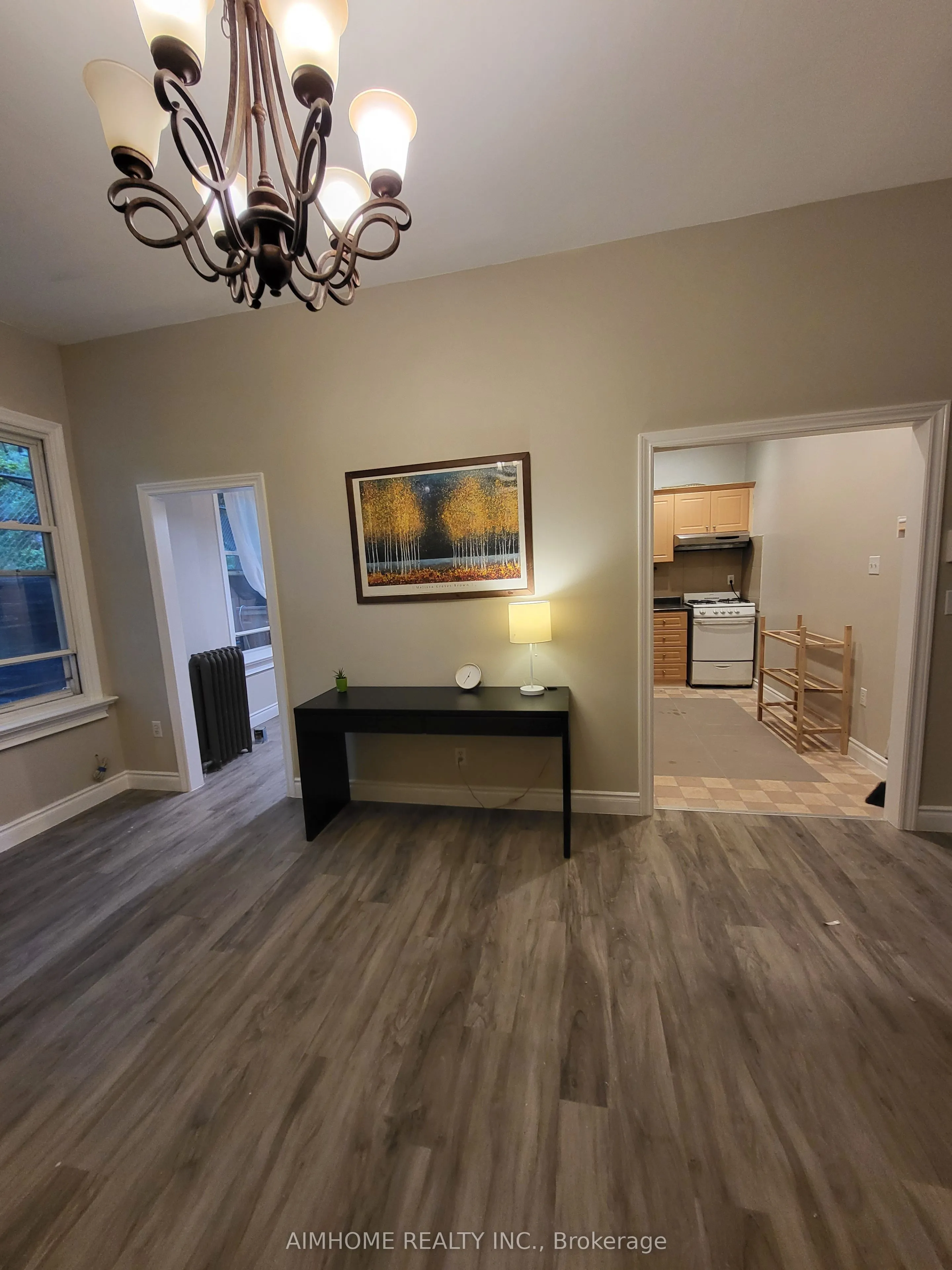 Multiplex For Lease | C13632138