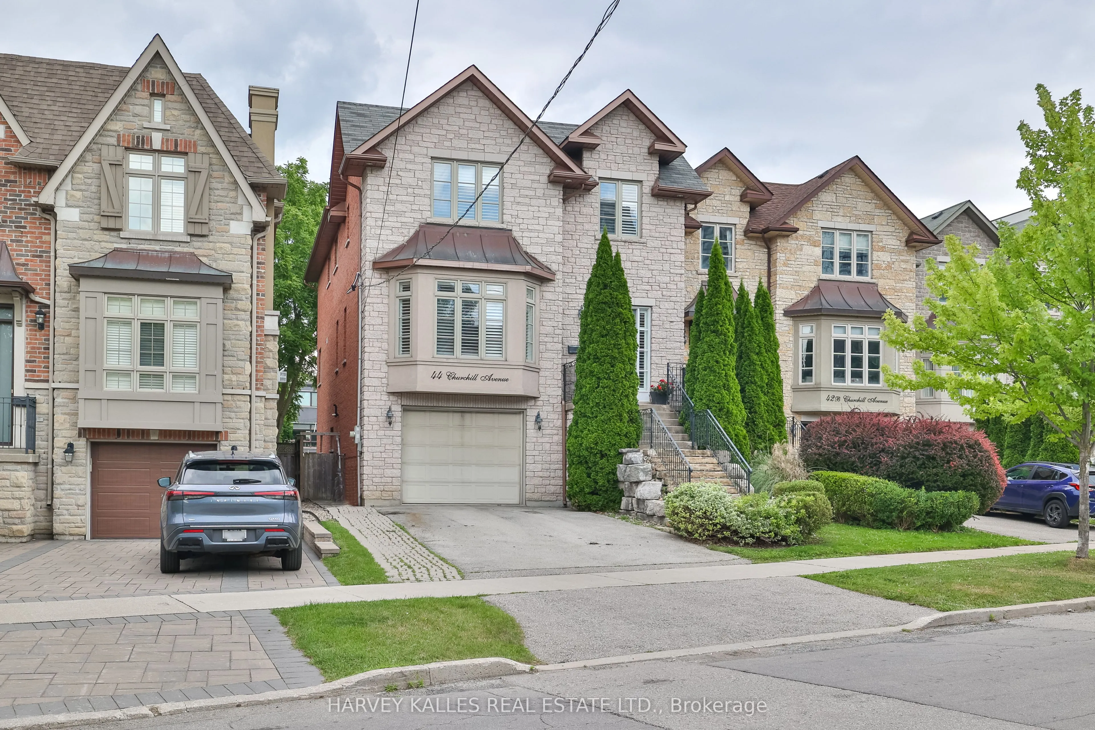 Detached Home For Lease | C13632556