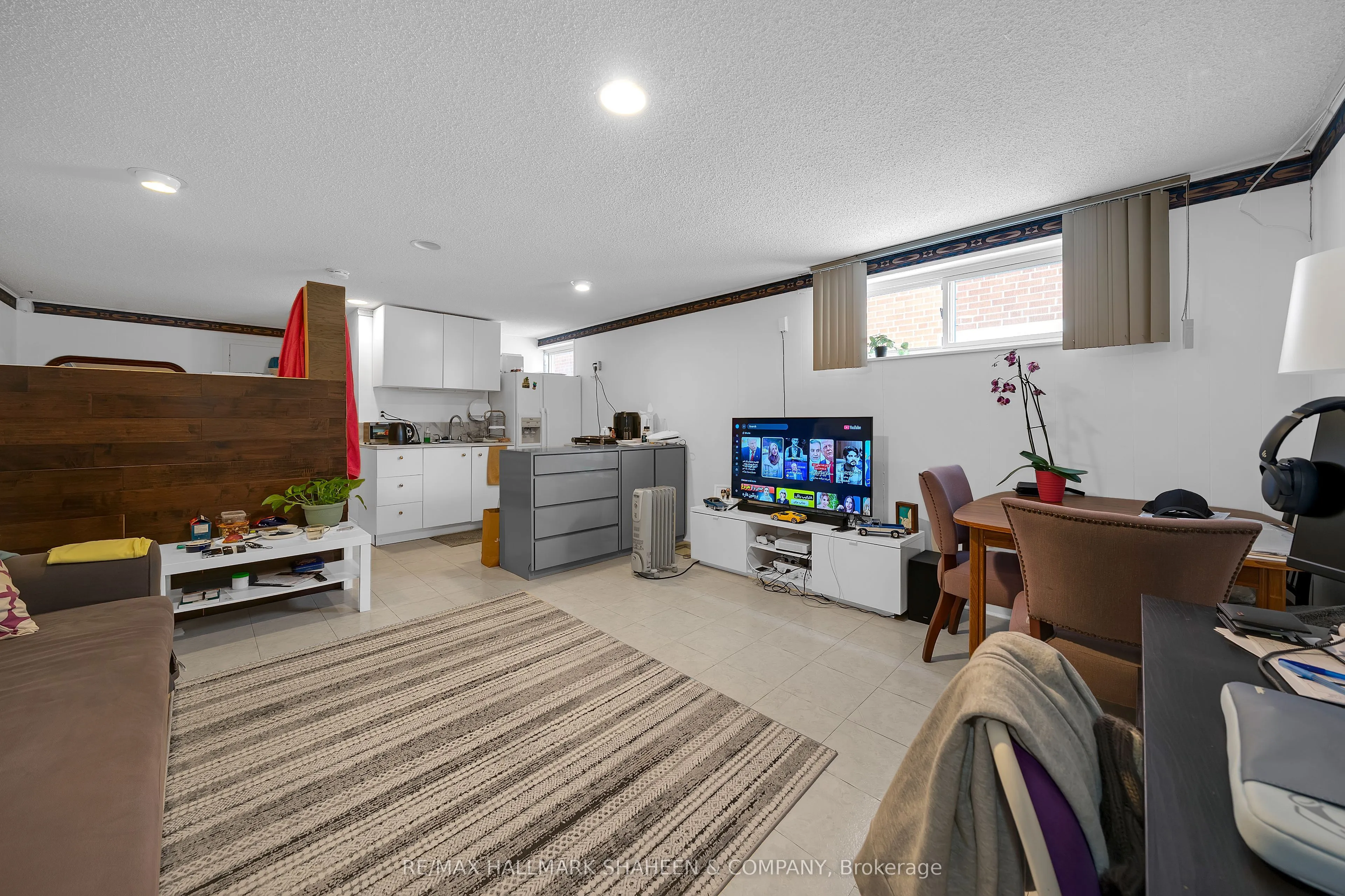 Detached Home For Lease | C13644544