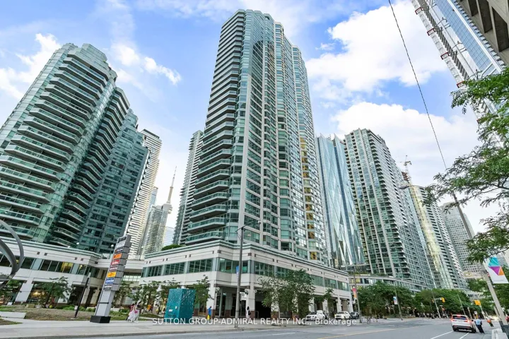 10 Yonge Street, Toronto C01, ON M5E 1R4