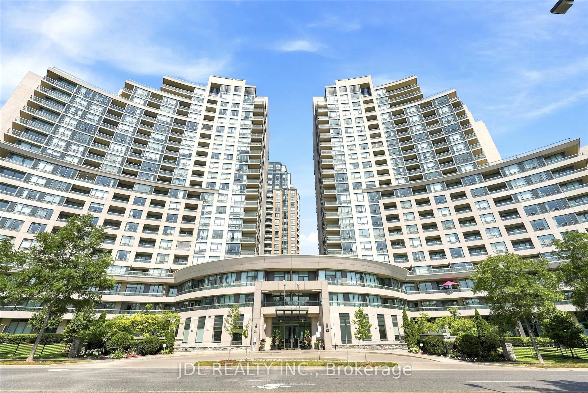 Property For Sale | C13653648