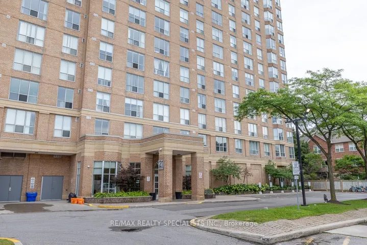 21 Overlea Boulevard, Toronto C11, ON M4H 1P2