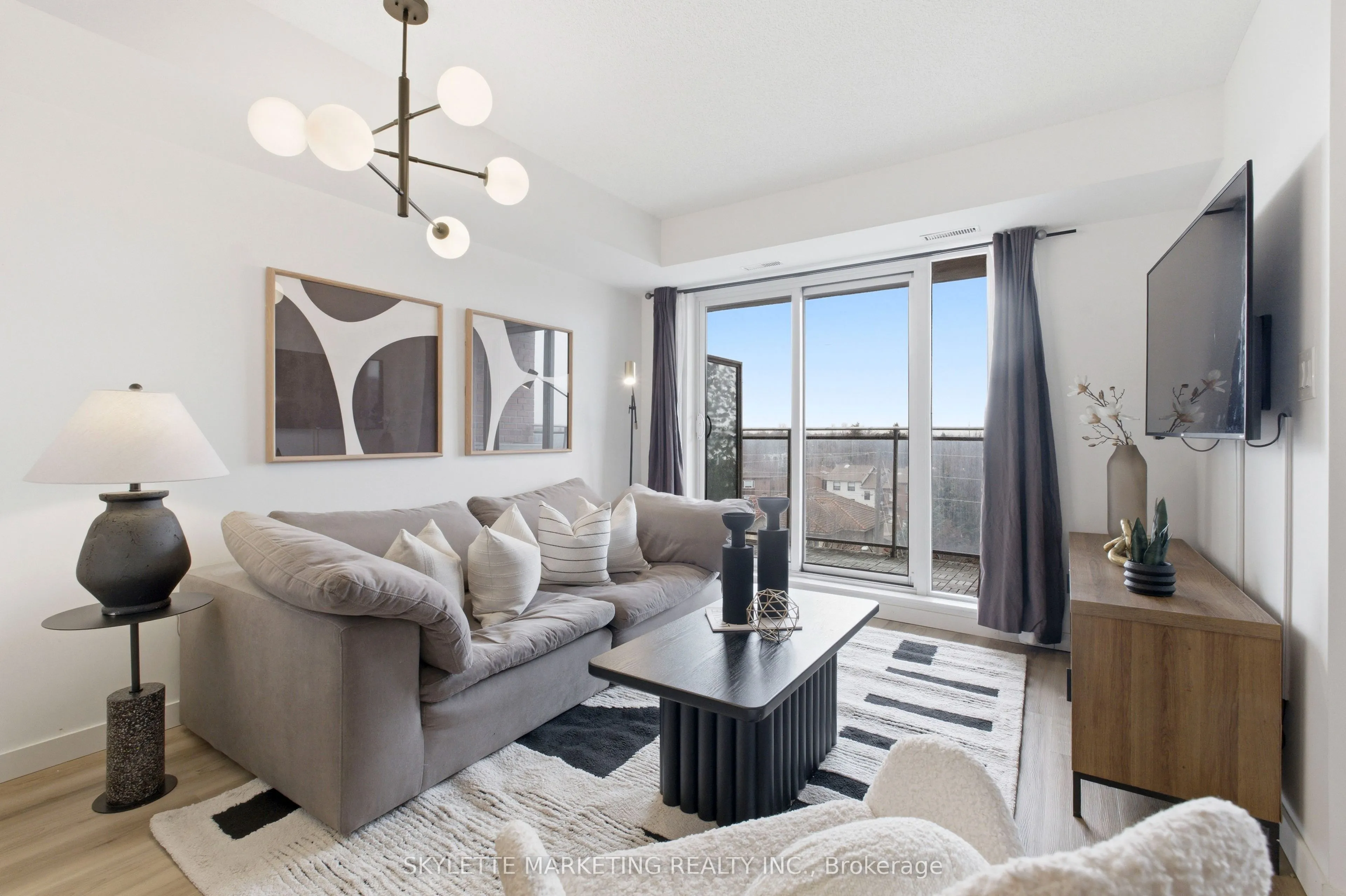 Property For Sale | C13656028