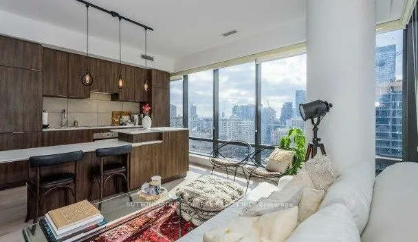 Property For Sale | C13656128