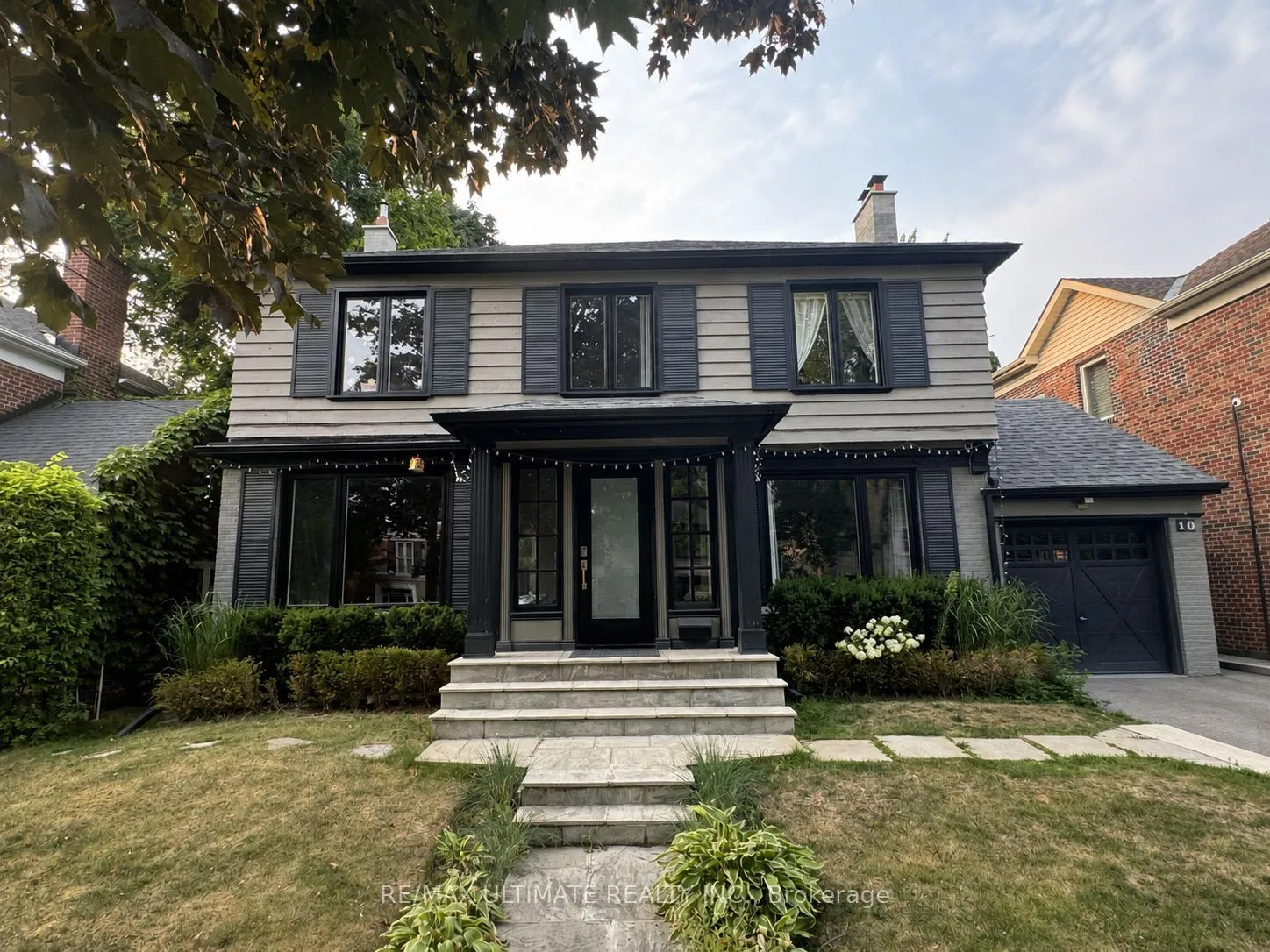 Detached Home For Lease | C13656382