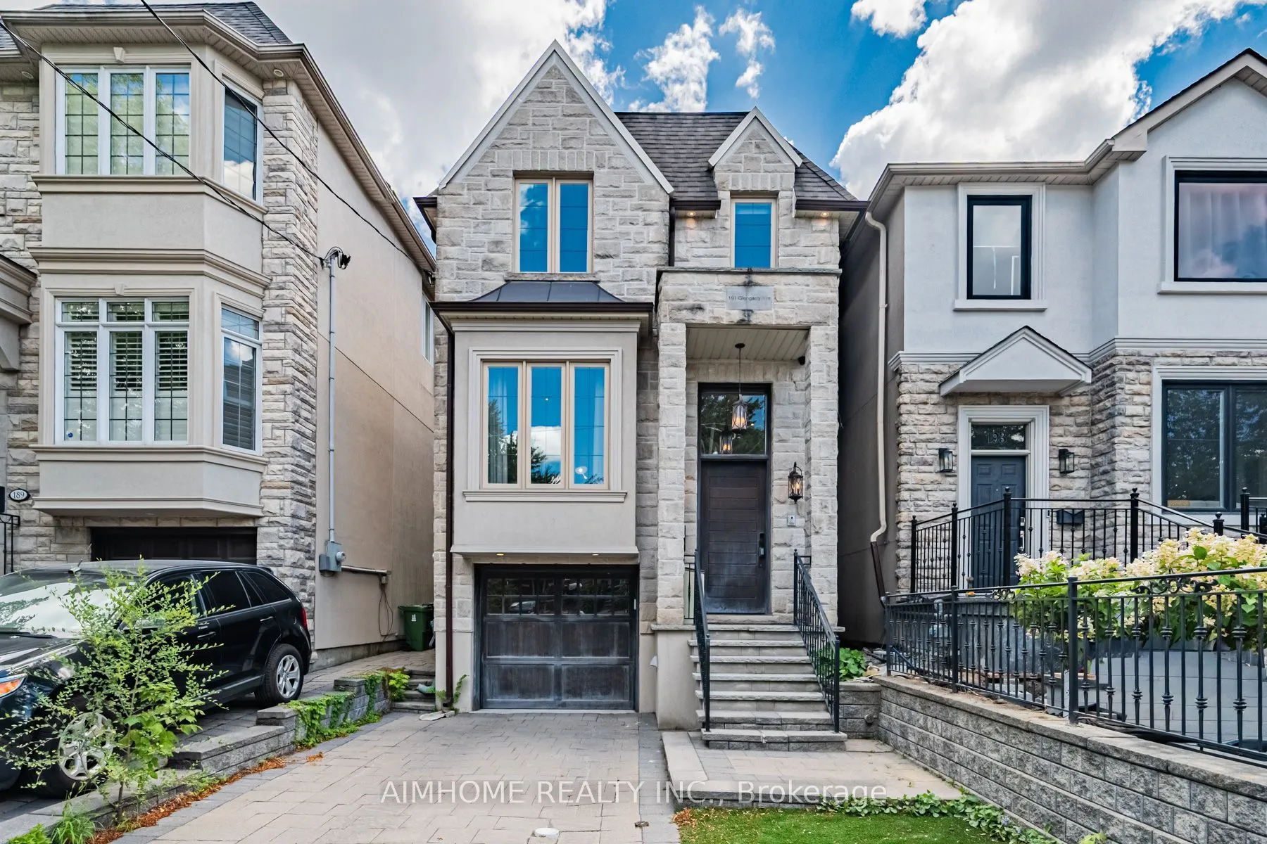 Detached Home For Sale | C13657384
