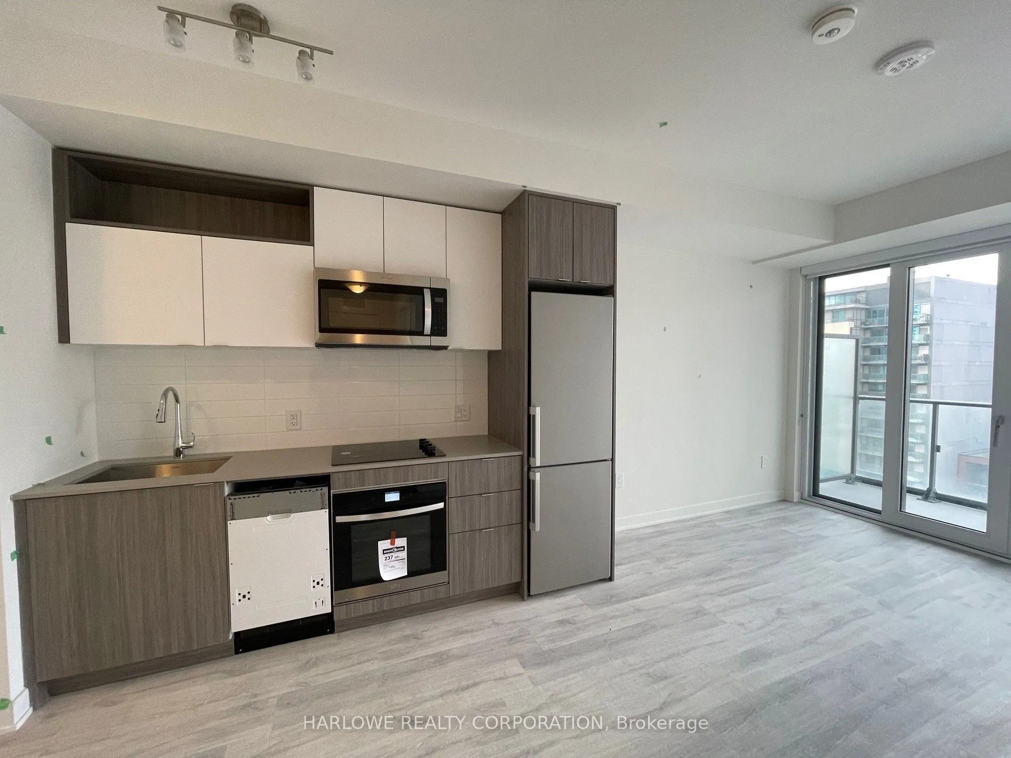 Property For Lease | C13658340
