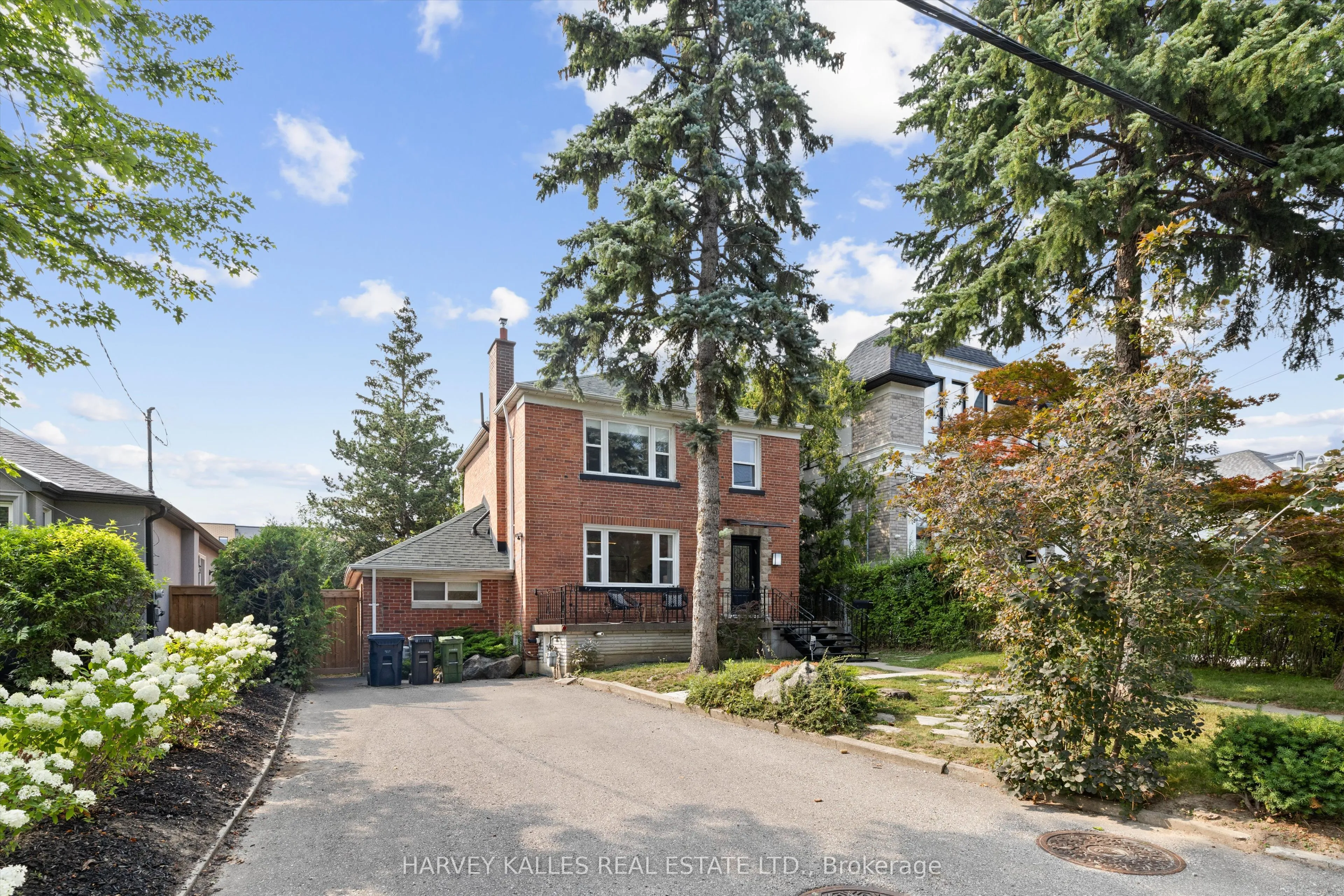 Detached Home For Sale | C13658576