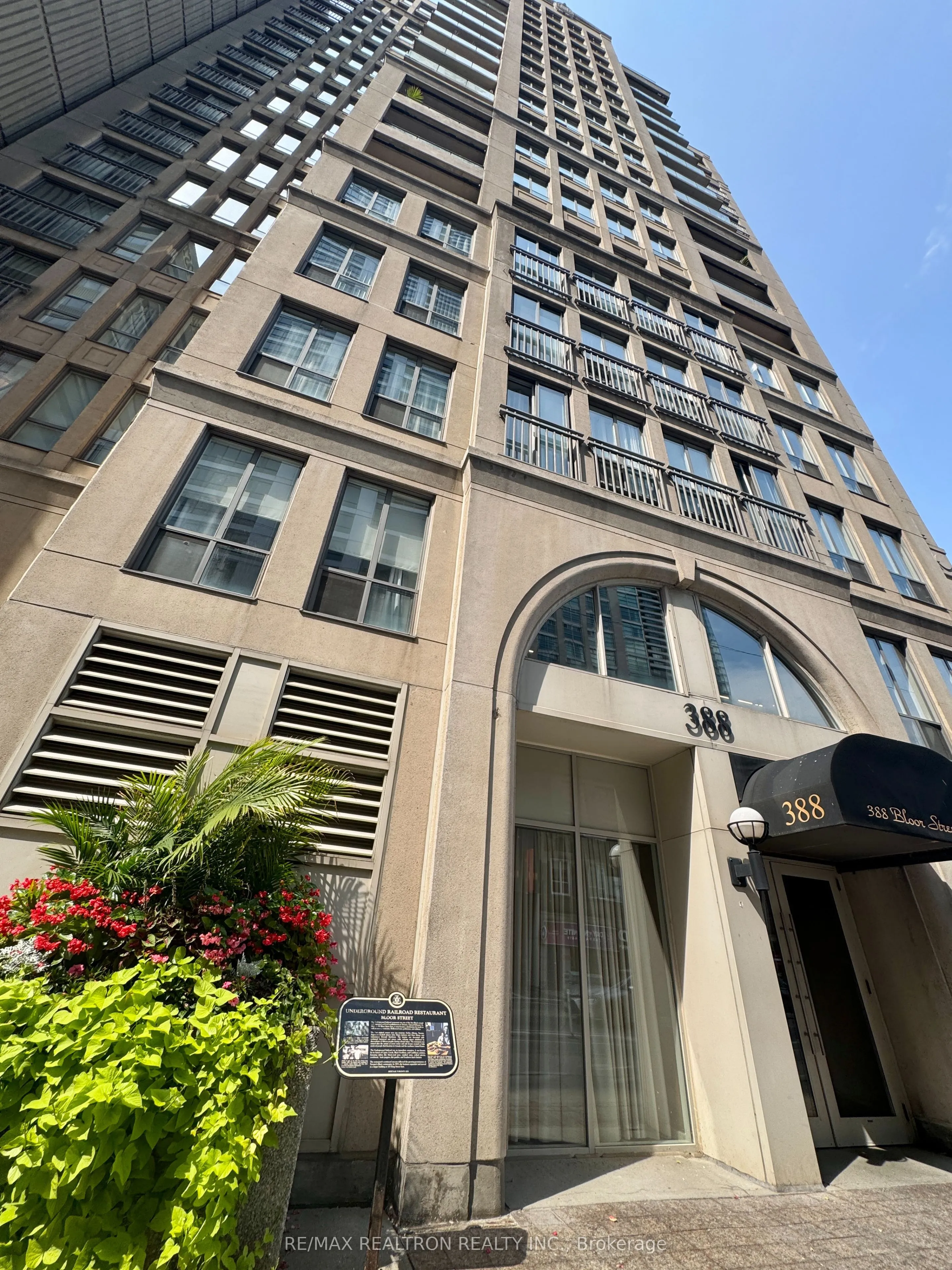 Property For Lease | C13658604