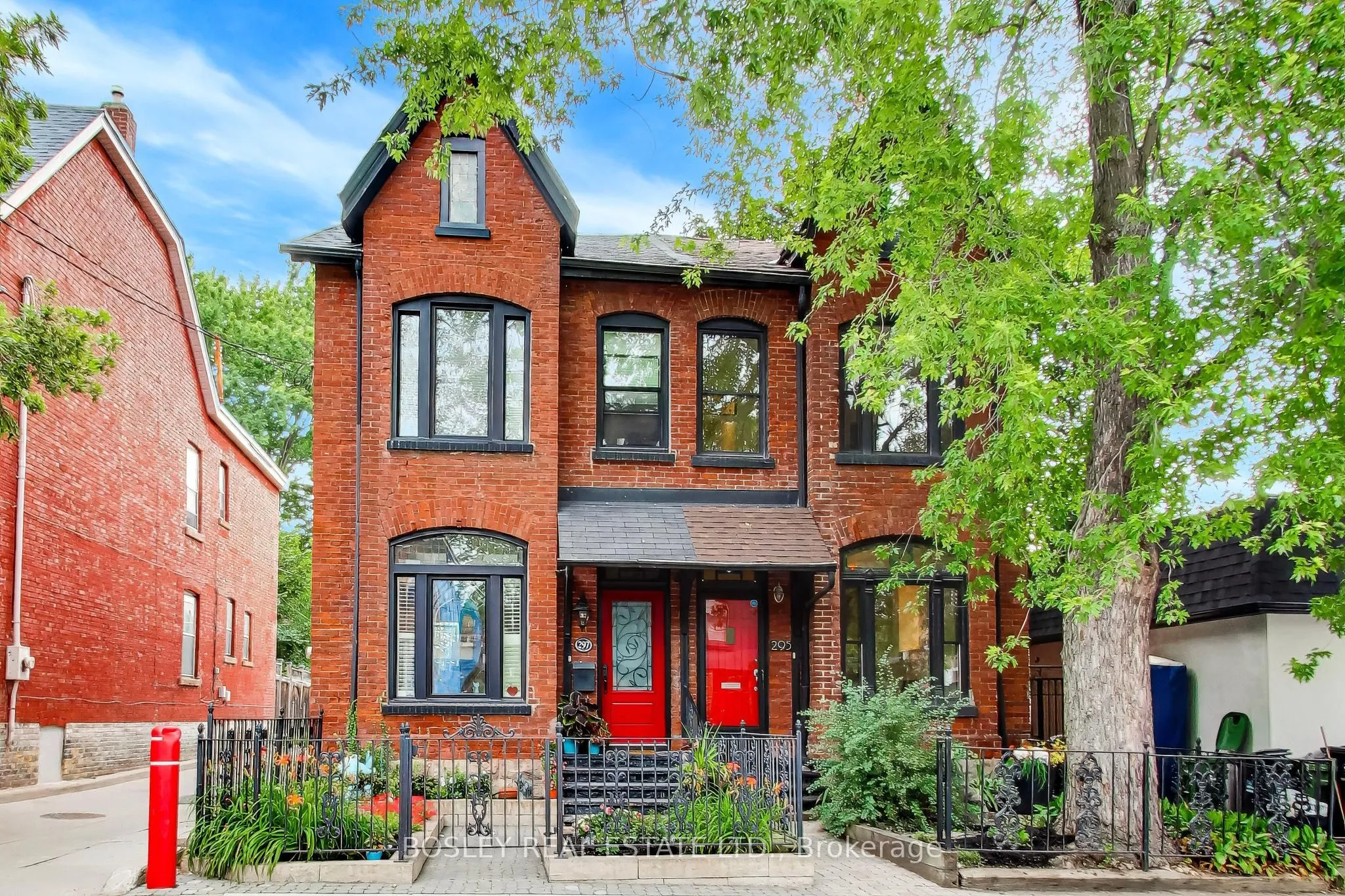 Semi-Detached Home For Sale | C13658798
