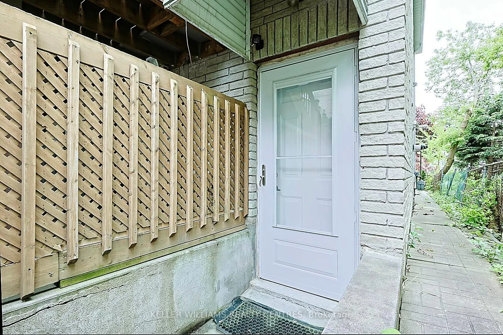 Property For Lease | C13659684