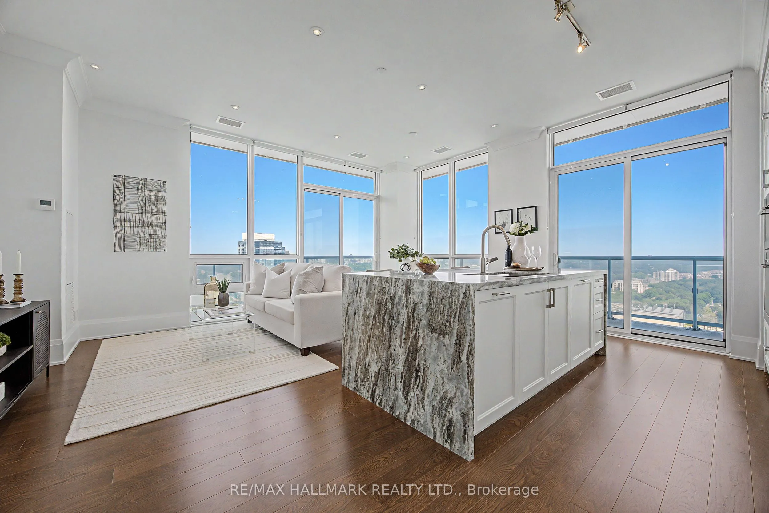 Property For Sale | C13660588