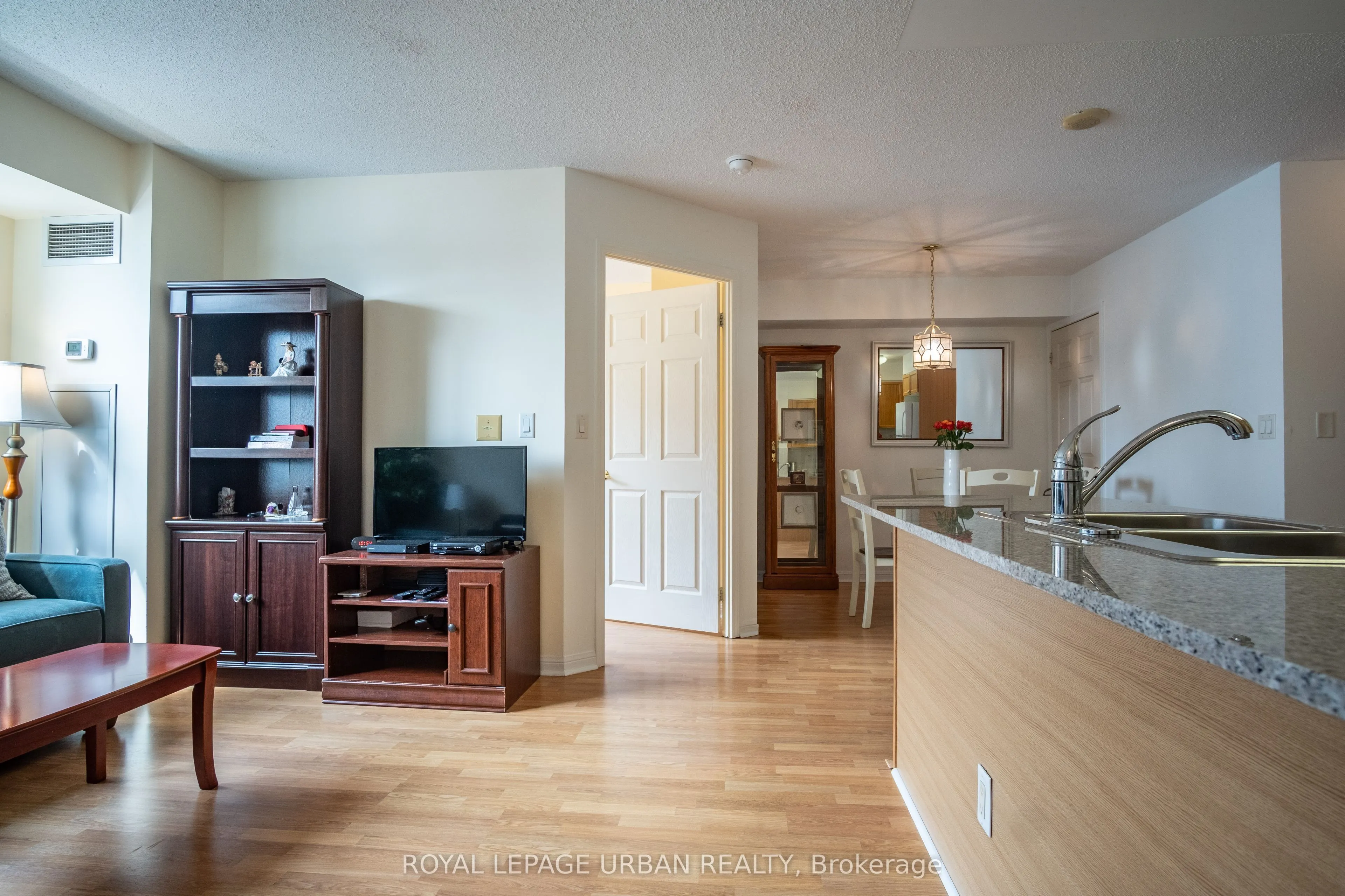 Property For Sale | C13660960