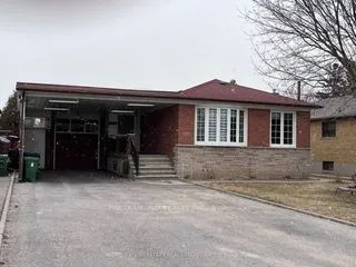 Detached Home For Lease | C13662516