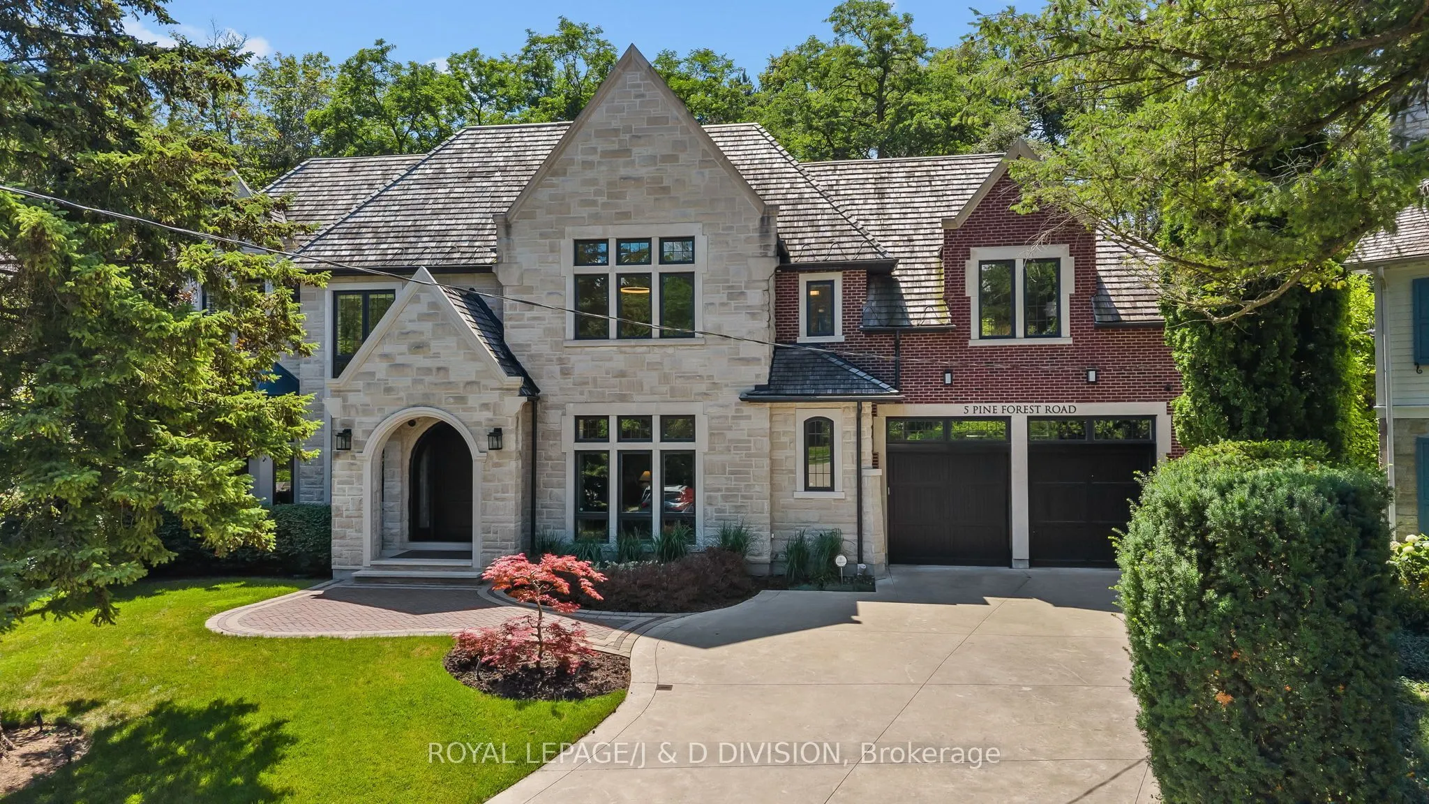 Detached Home For Sale | C13663864
