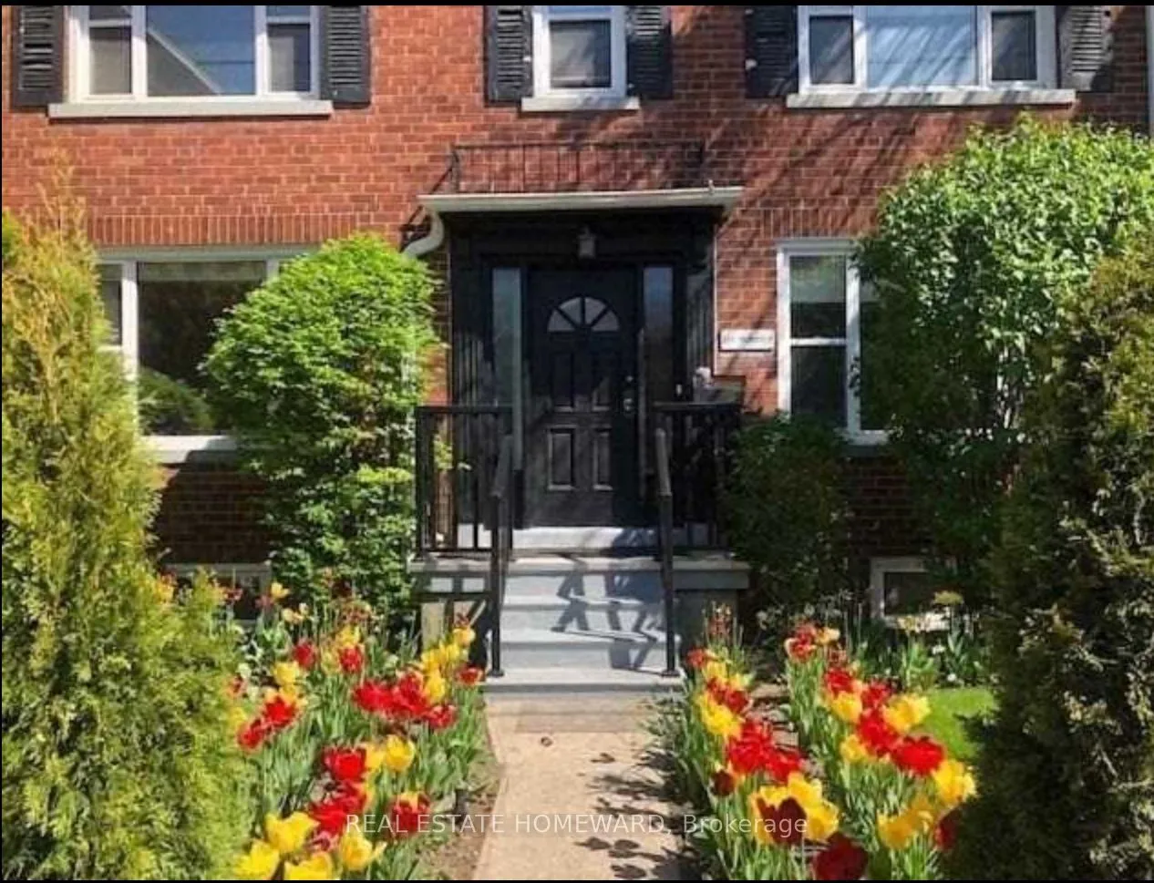 Multiplex For Lease | C13664382