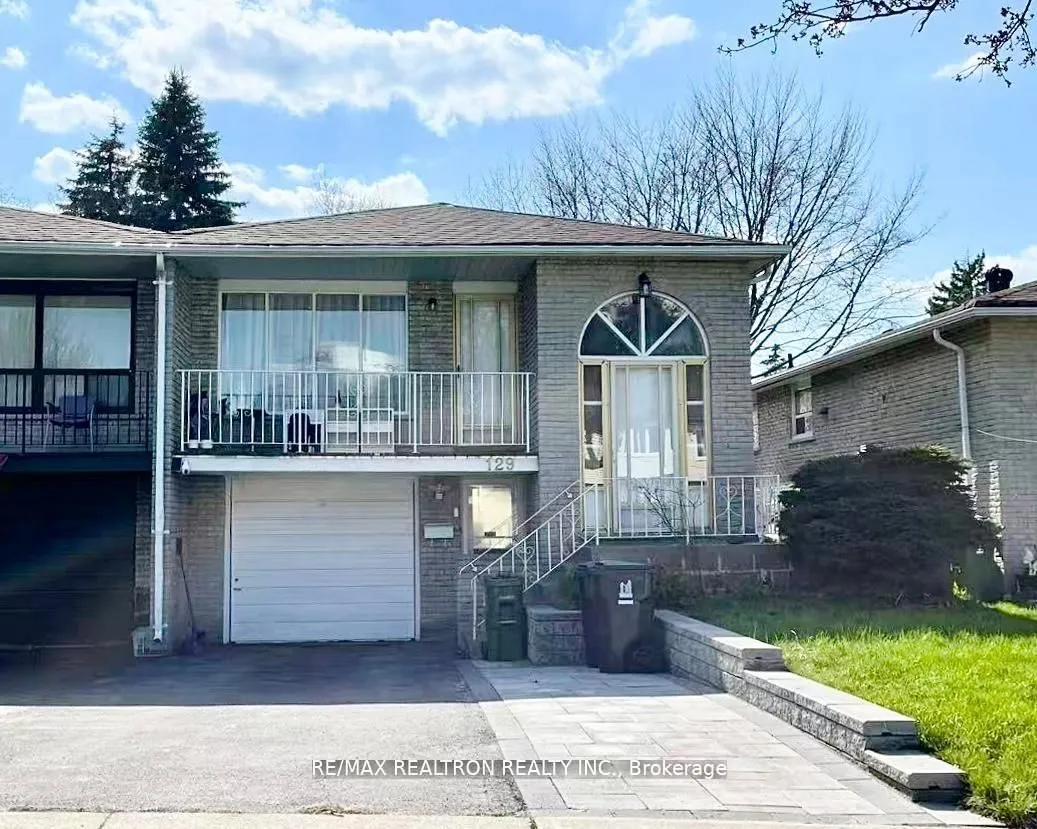 Semi-Detached Home For Lease | C13665714