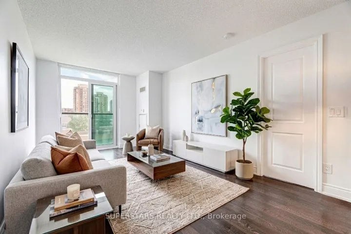 25 Greenview Avenue, Toronto C07, ON M2M 0A5