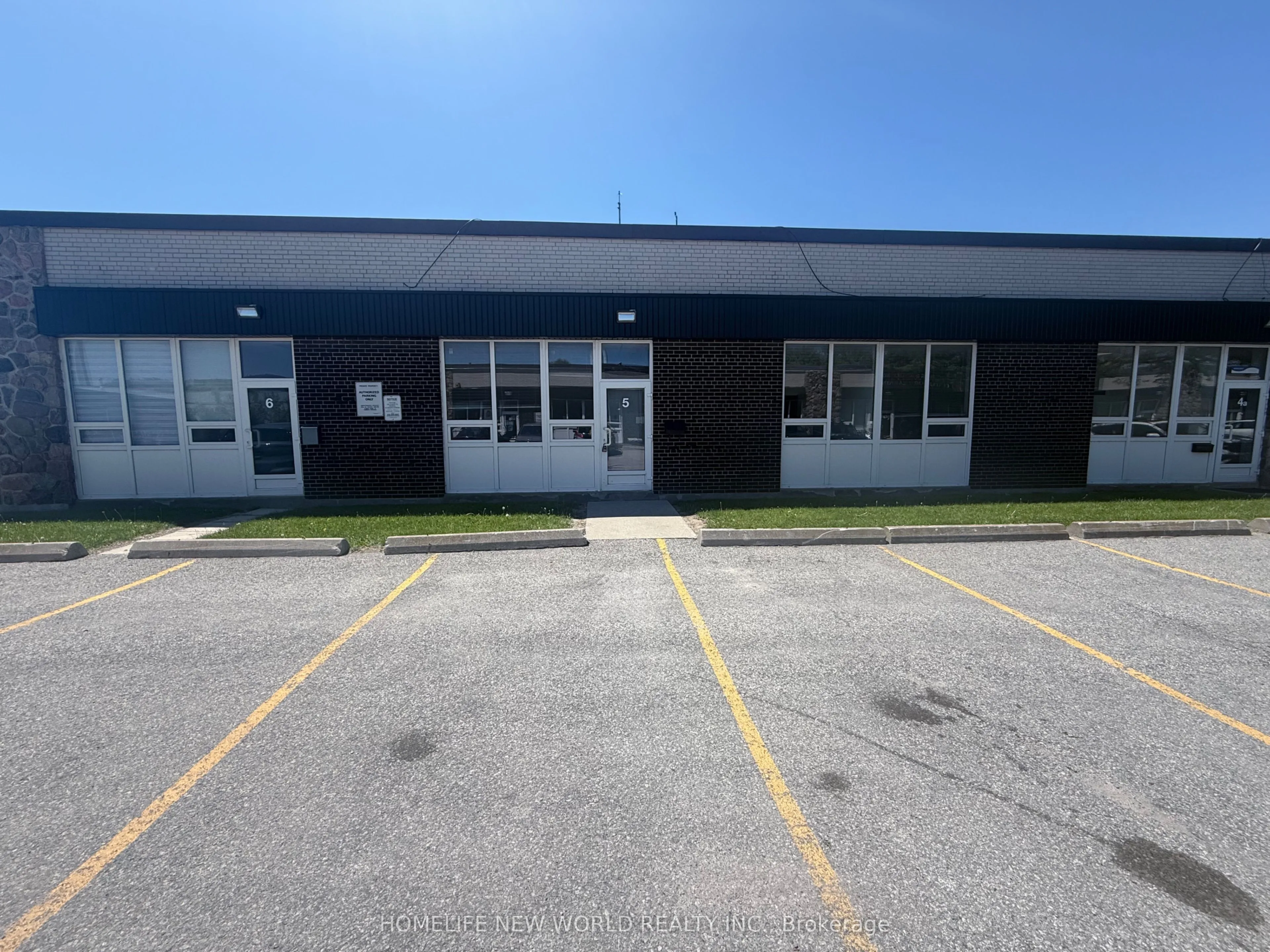 Industrial Property For Lease | C13673106