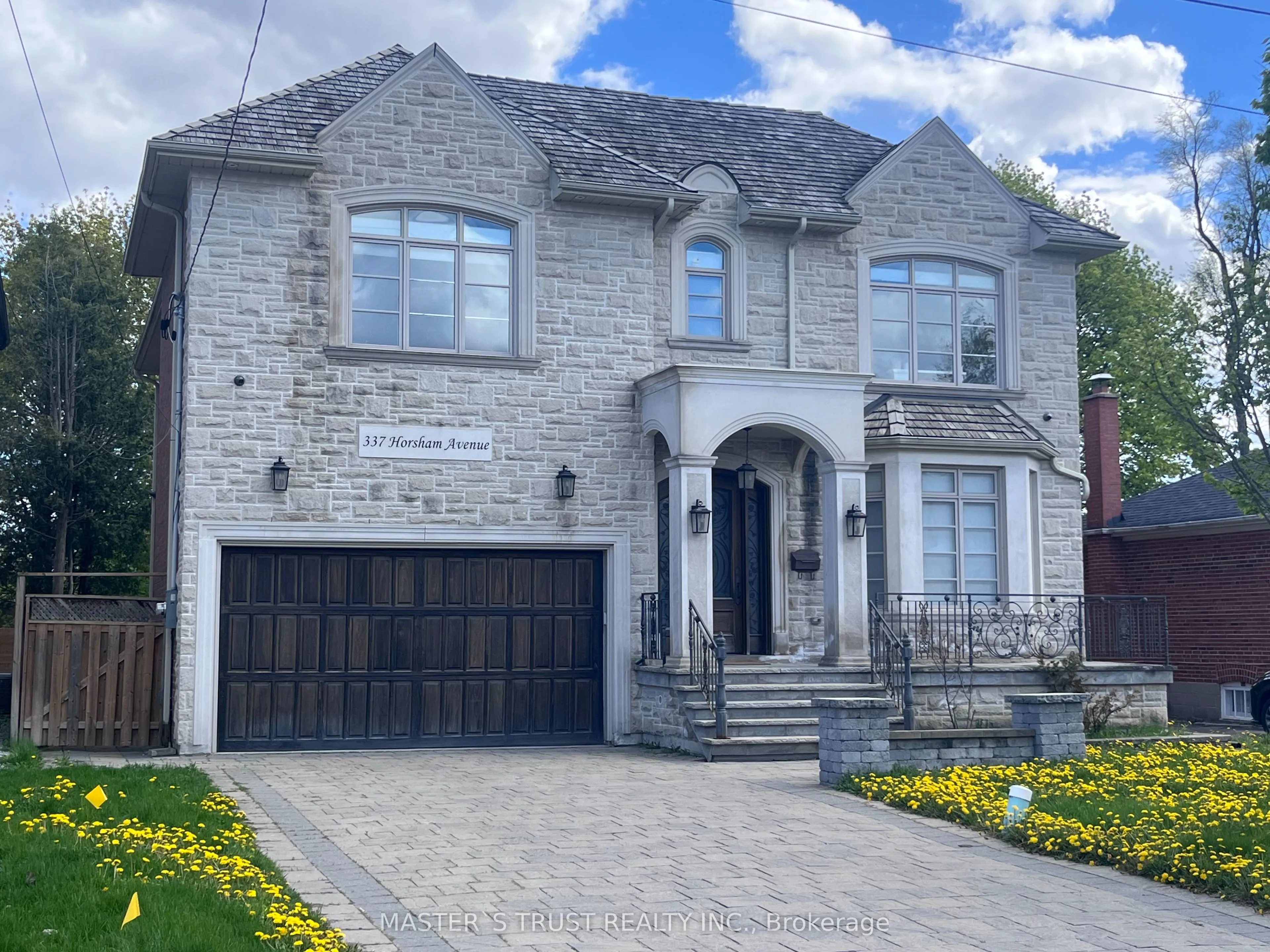 Detached Home For Sale | C13674364