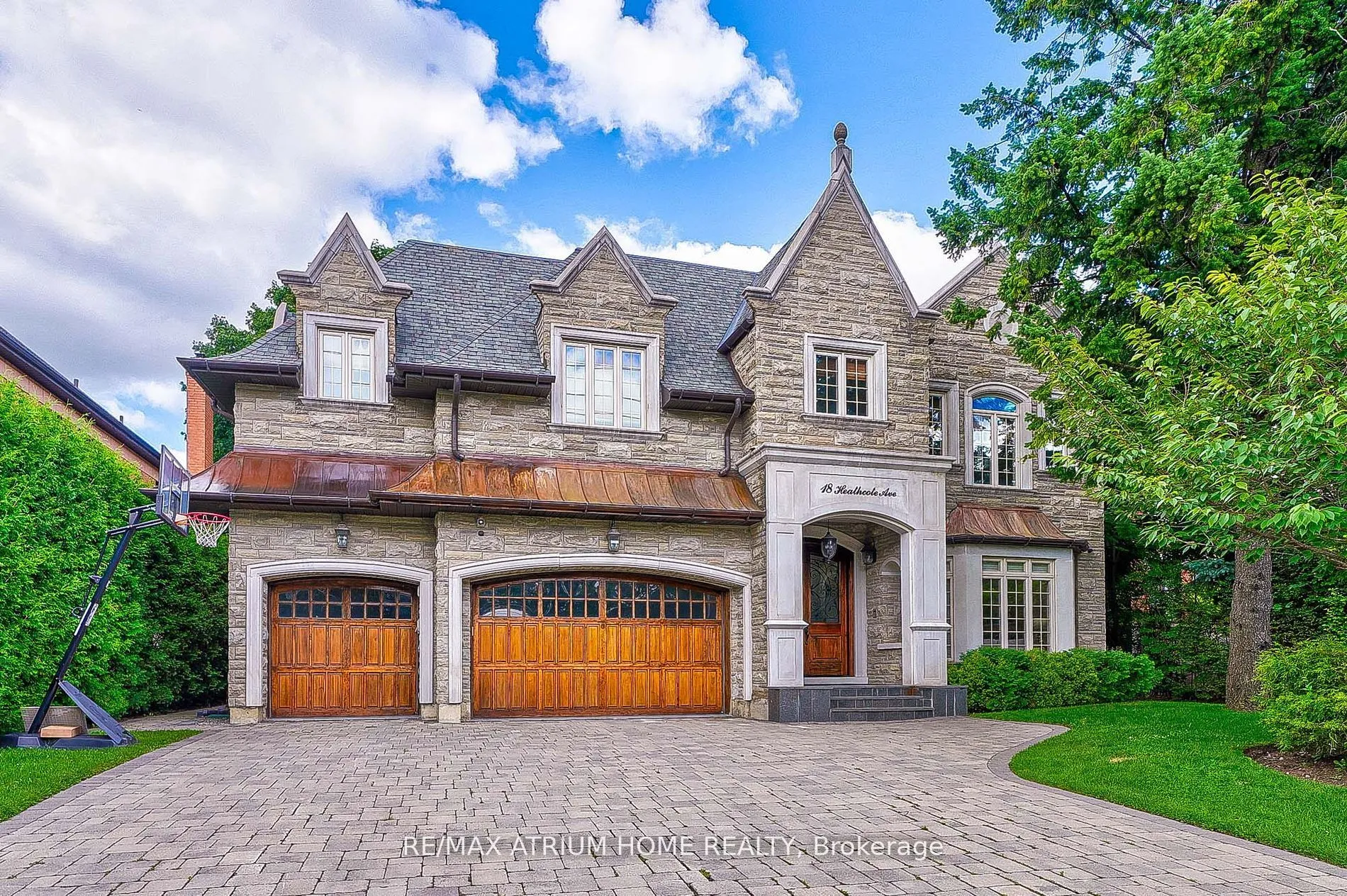 Detached Home For Sale | C13674474